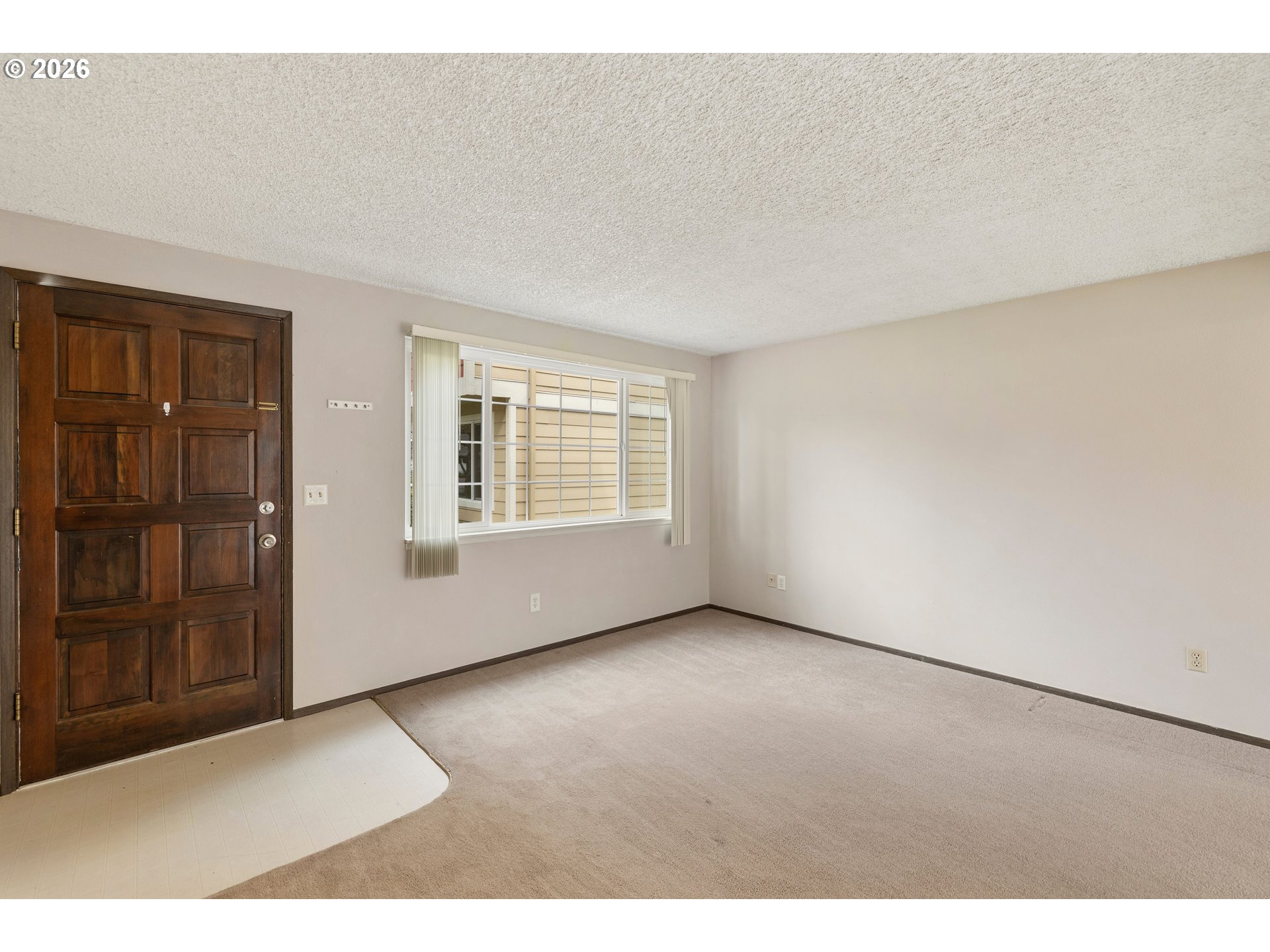 Photo #10: 676144547 Listing: Photo #10