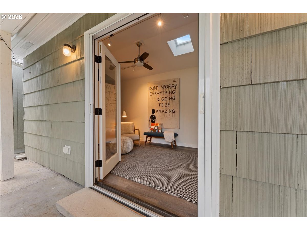 7916 N EMERALD AVE, Portland, OR, 97217