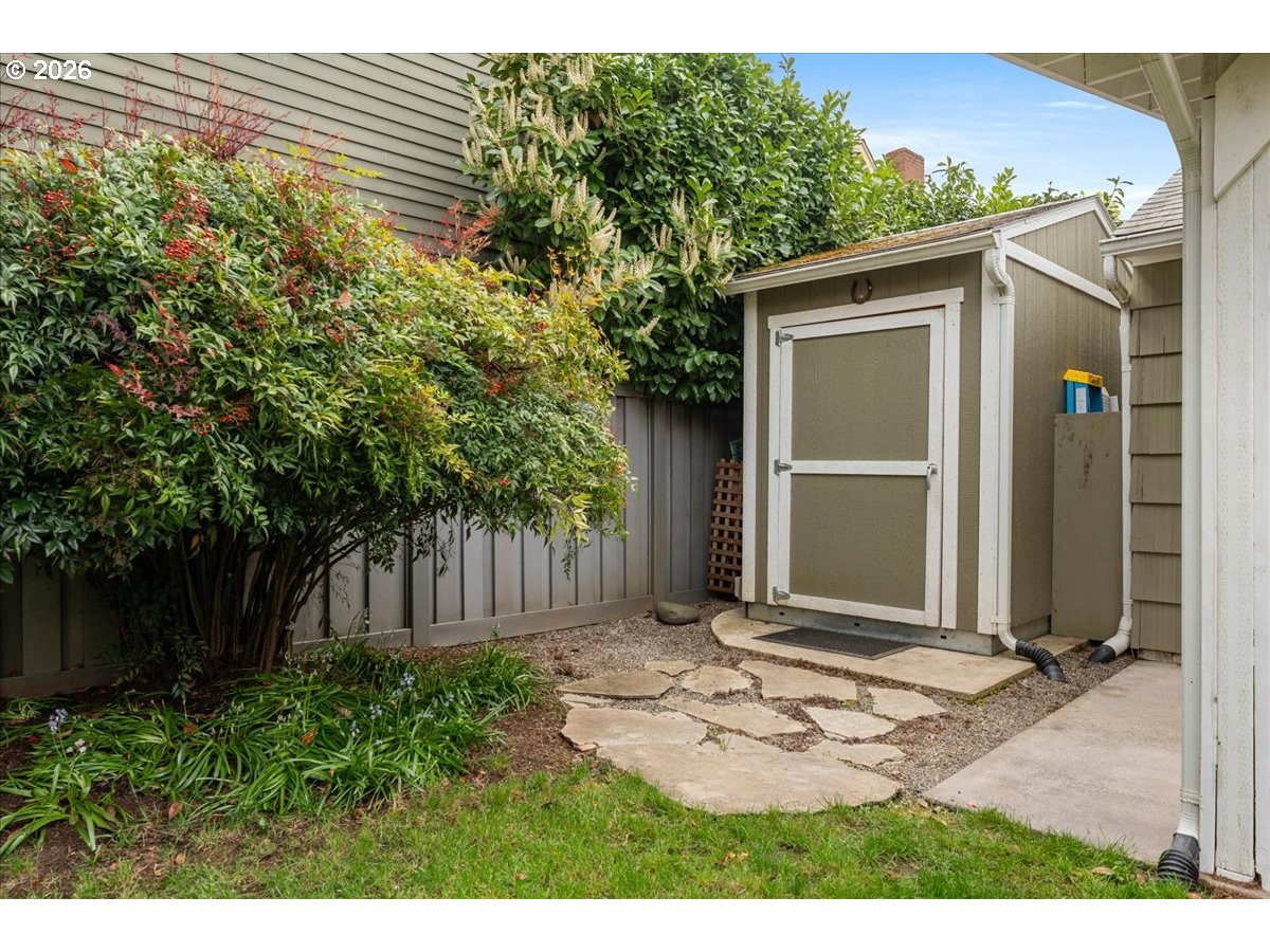 7916 N EMERALD AVE, Portland, OR, 97217