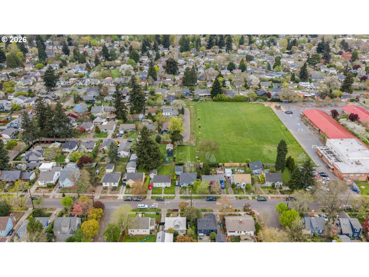 7916 N EMERALD AVE, Portland, OR, 97217