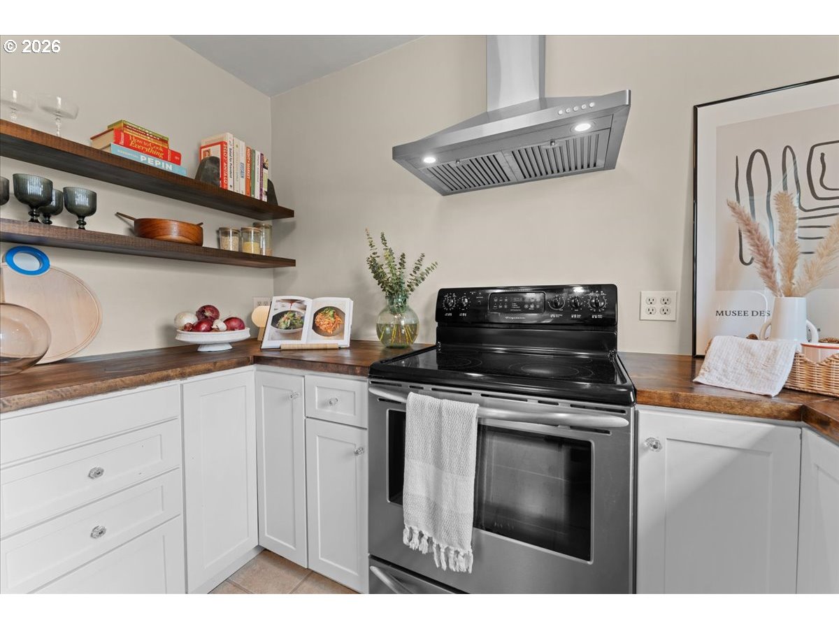 7916 N EMERALD AVE, Portland, OR, 97217