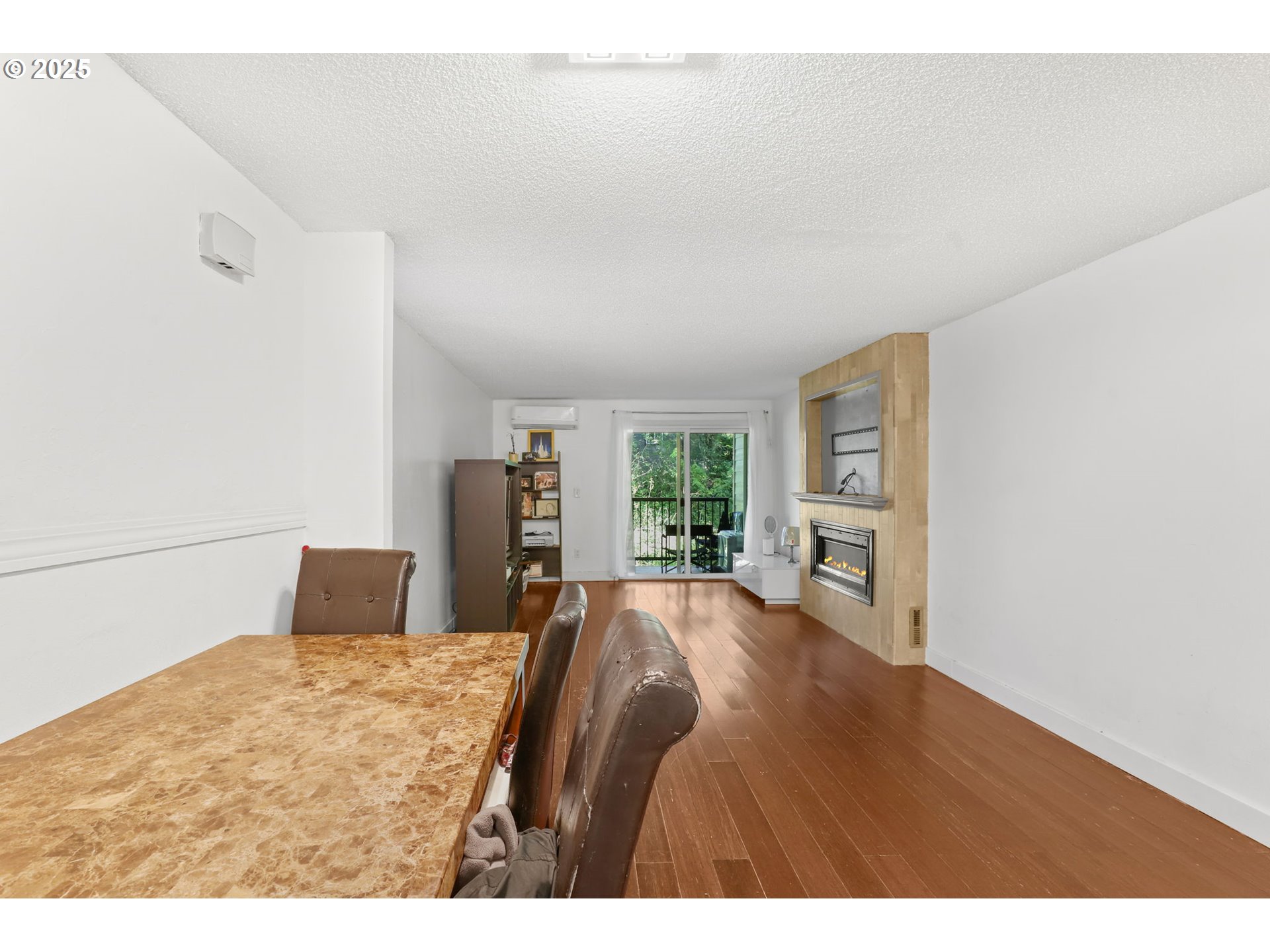 Photo #8: 676307793 Listing: Photo #8