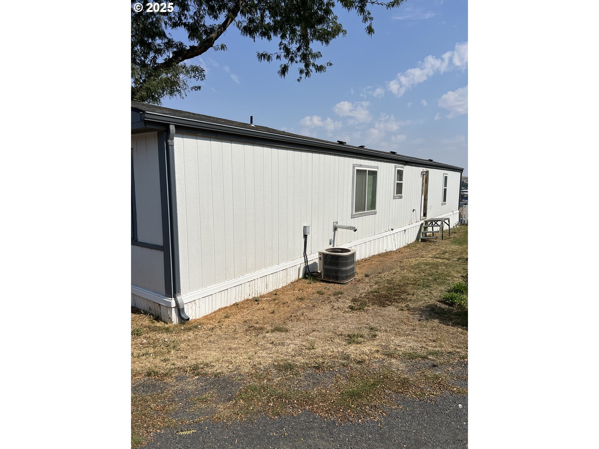 2801 SW HOUTAMA RD, Pendleton, OR, 97801