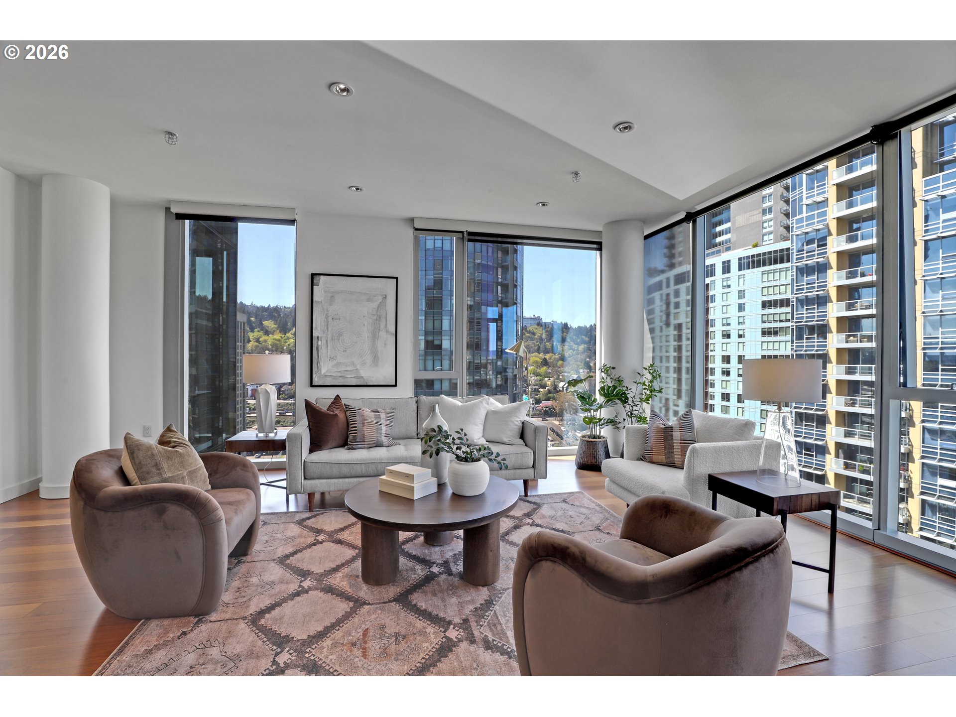 Photo #5: 677238360 Listing: Photo #5