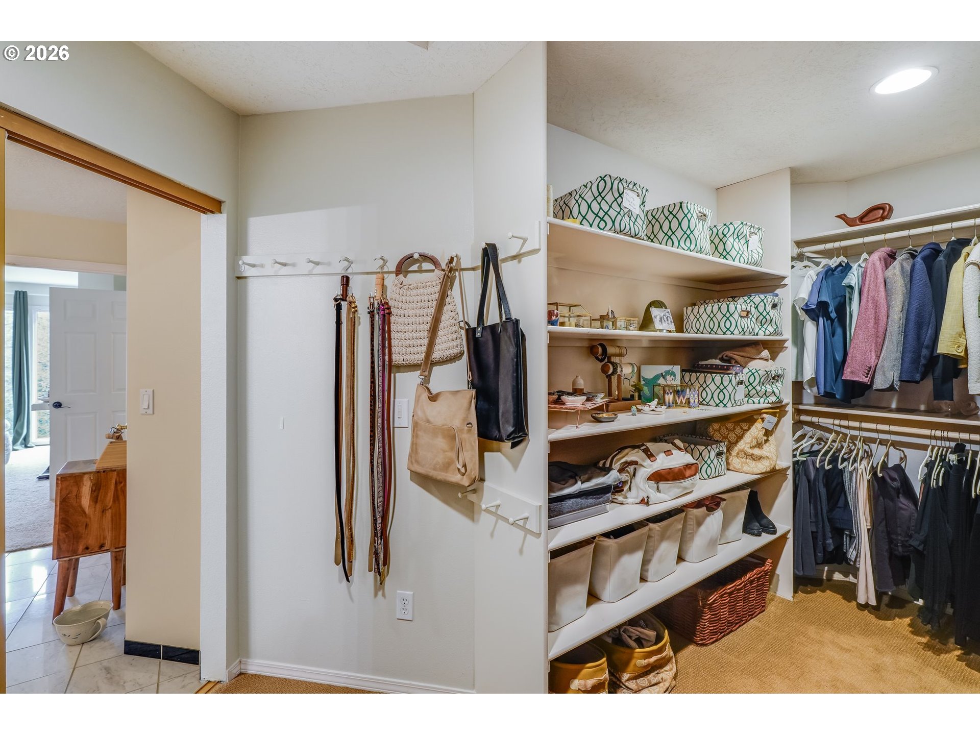 17282 LAKE HAVEN DR, Lake Oswego, OR, 97035