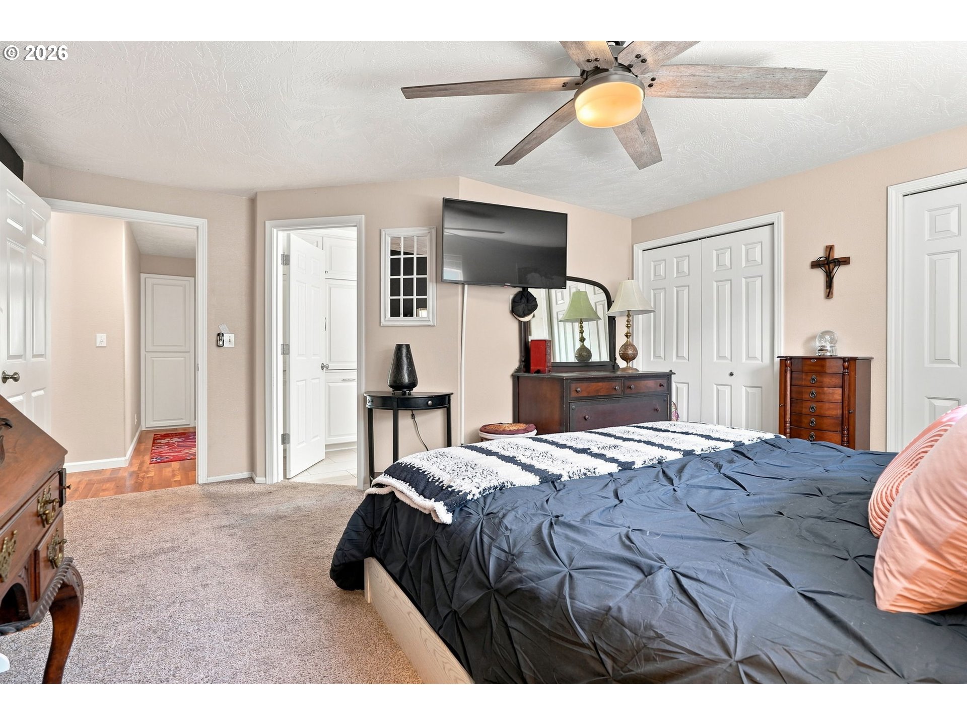 Property photo 12 of 32