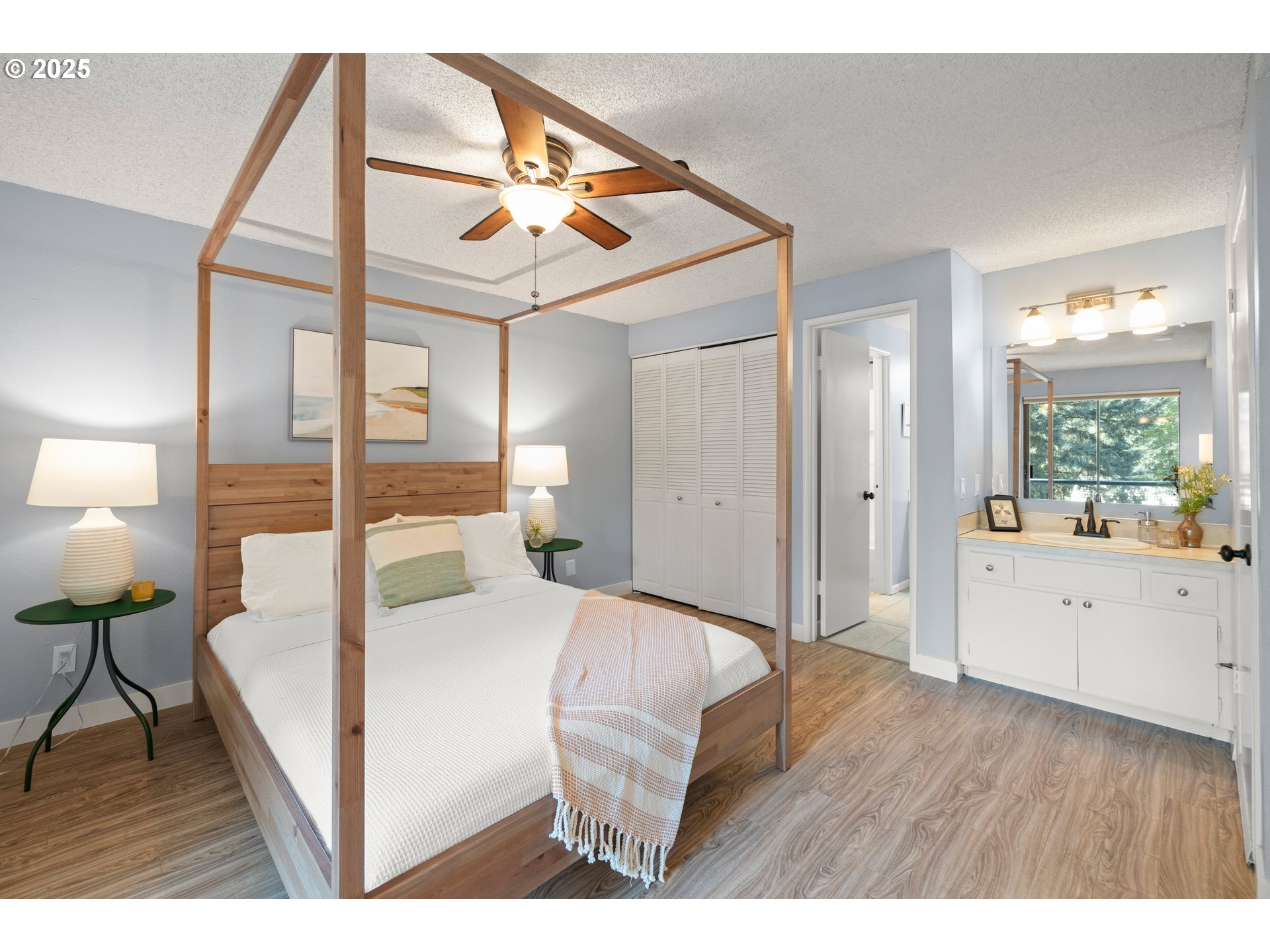 225 CERVANTES CIR, Lake Oswego, OR, 97035