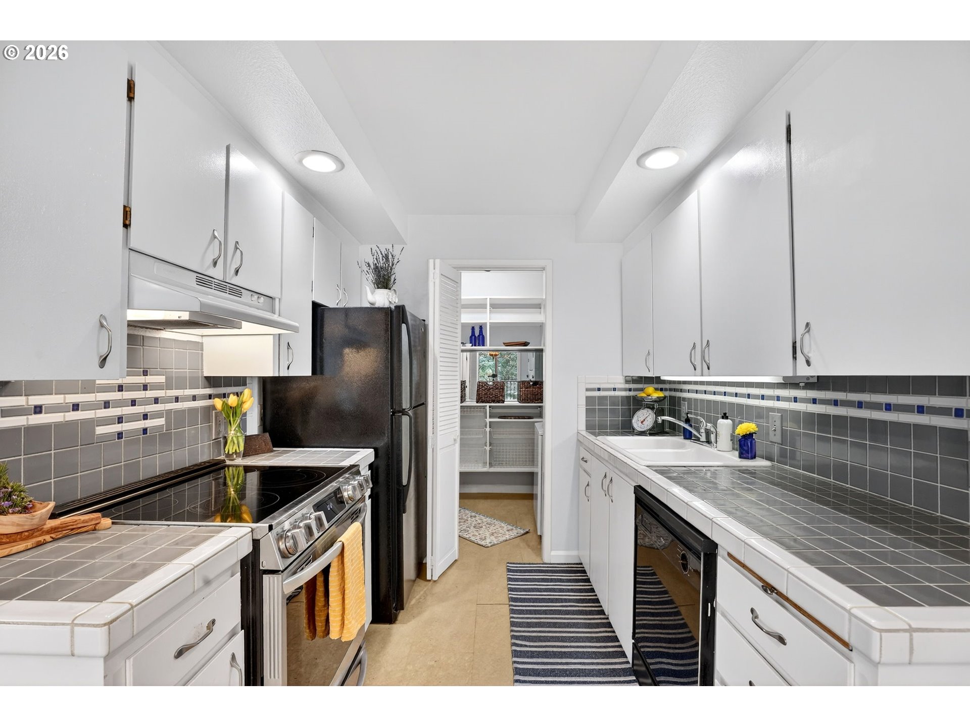 Photo #12: 678317154 Listing: Photo #12