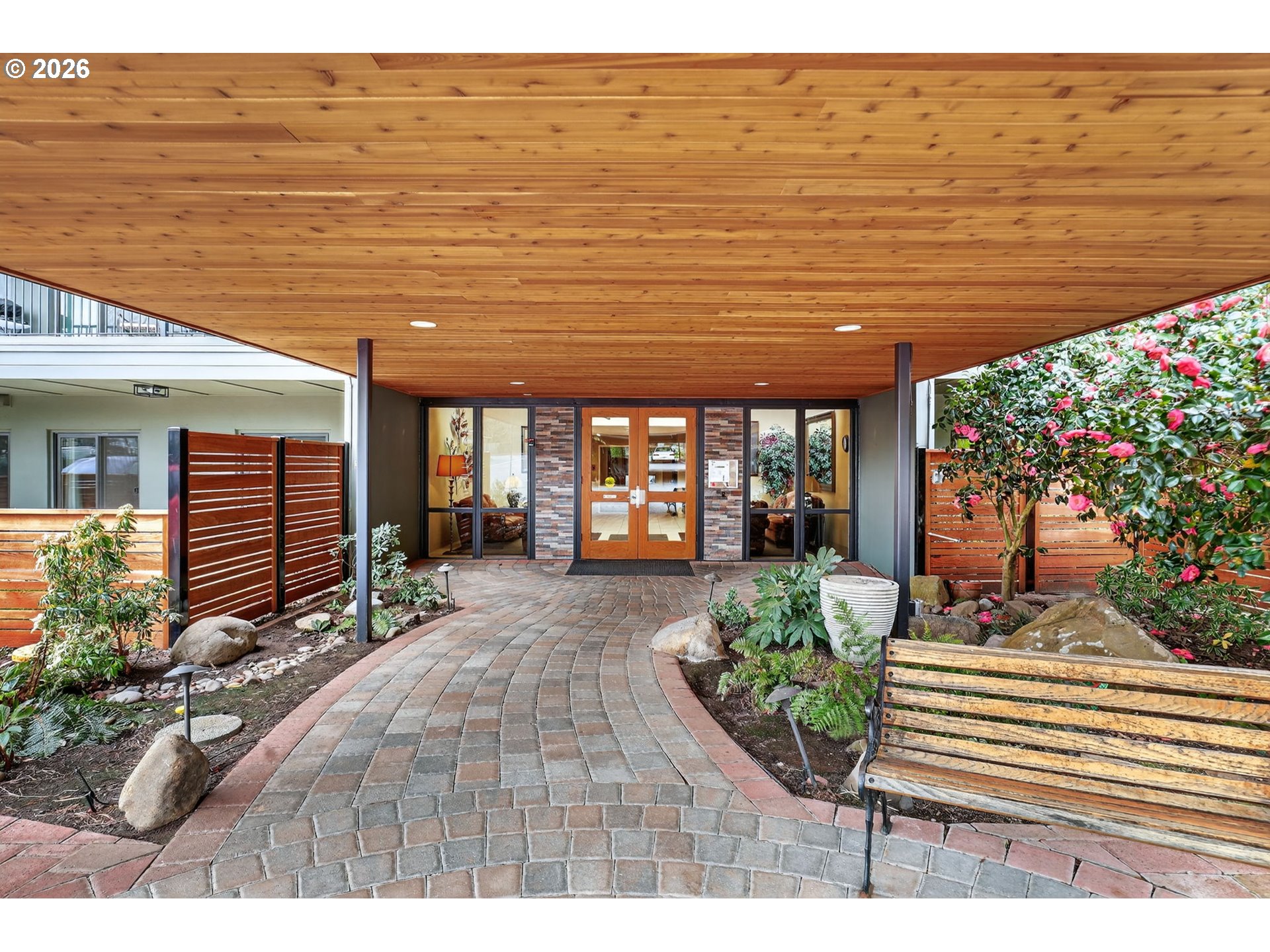 Photo #3: 678317154 Listing: Photo #3