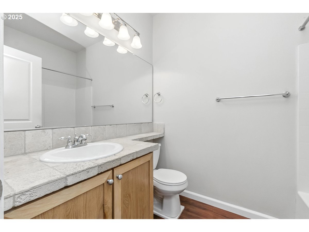 Photo #8: 679093934 Listing: Photo #8
