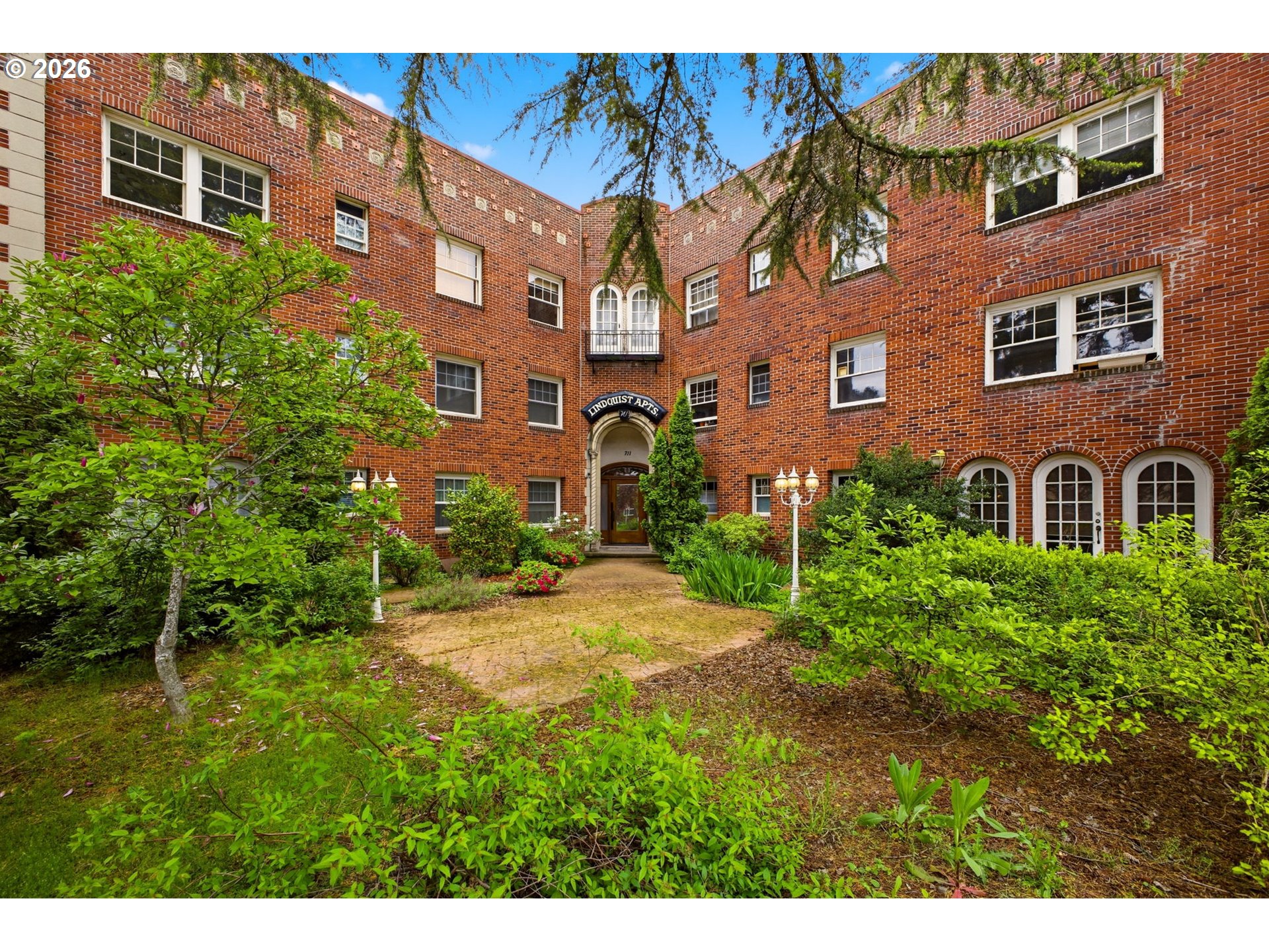 Photo #34: 679256372 Listing: Photo #34