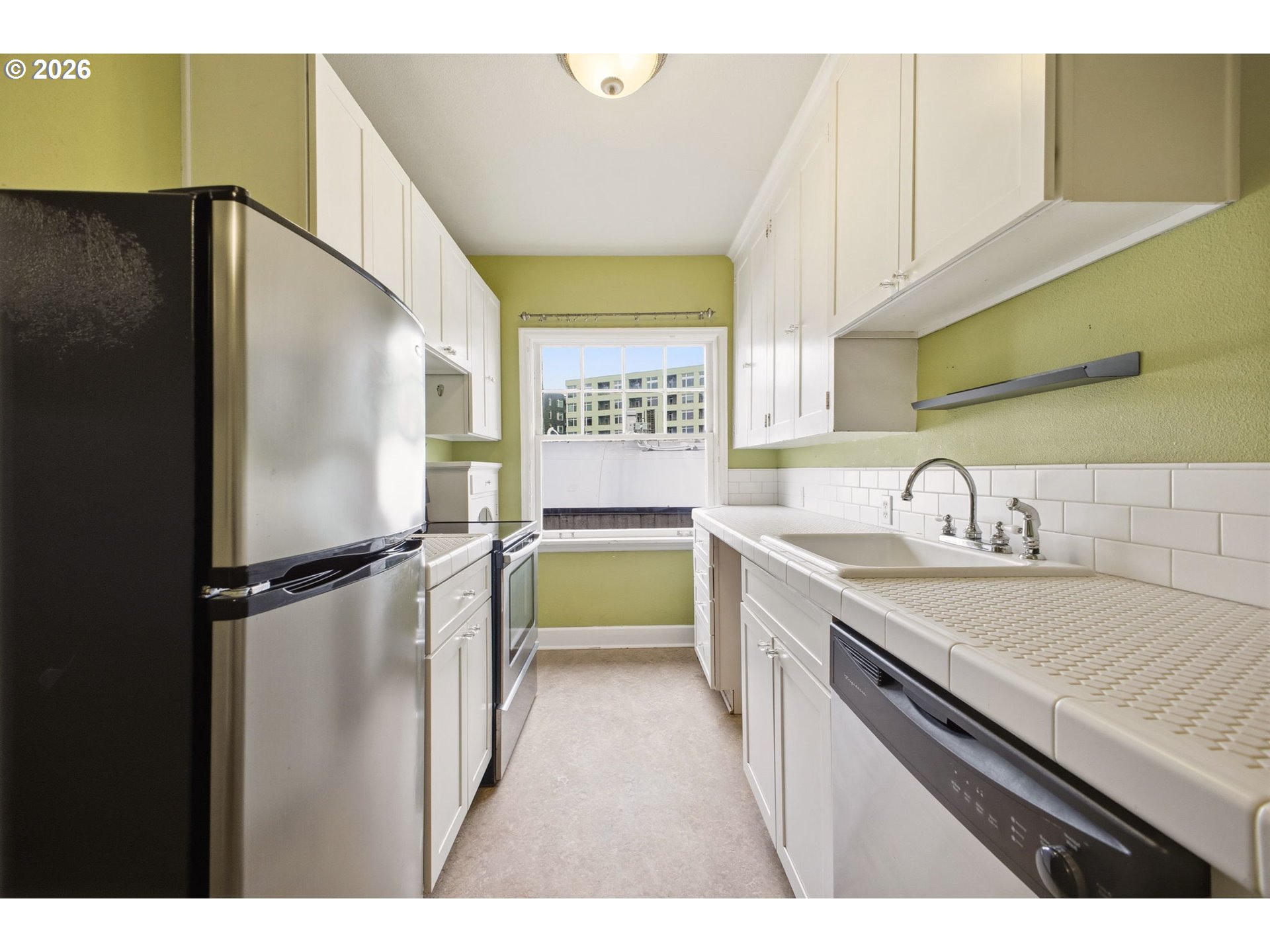 Photo #3: 679256372 Listing: Photo #3