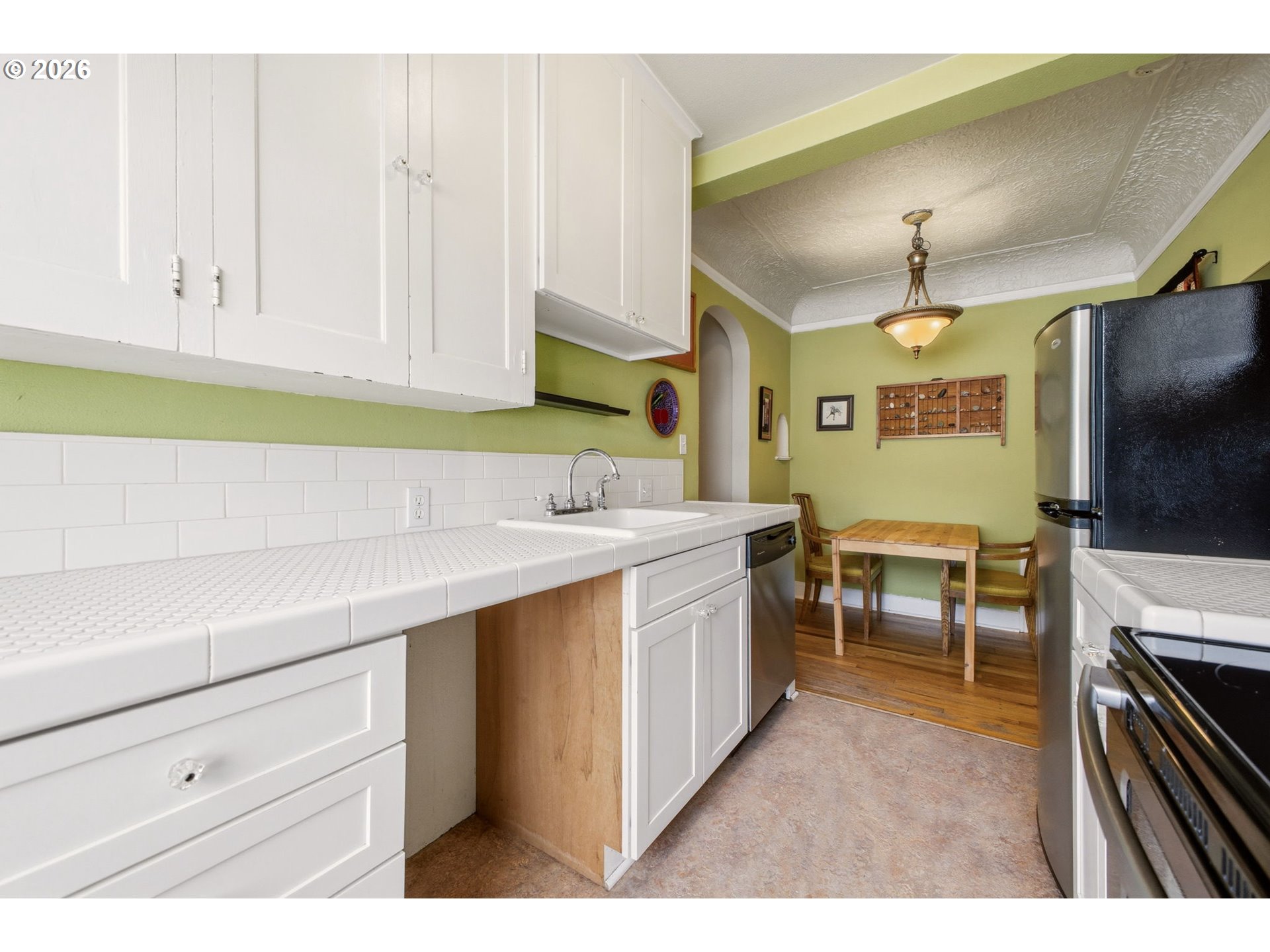 Photo #8: 679256372 Listing: Photo #8