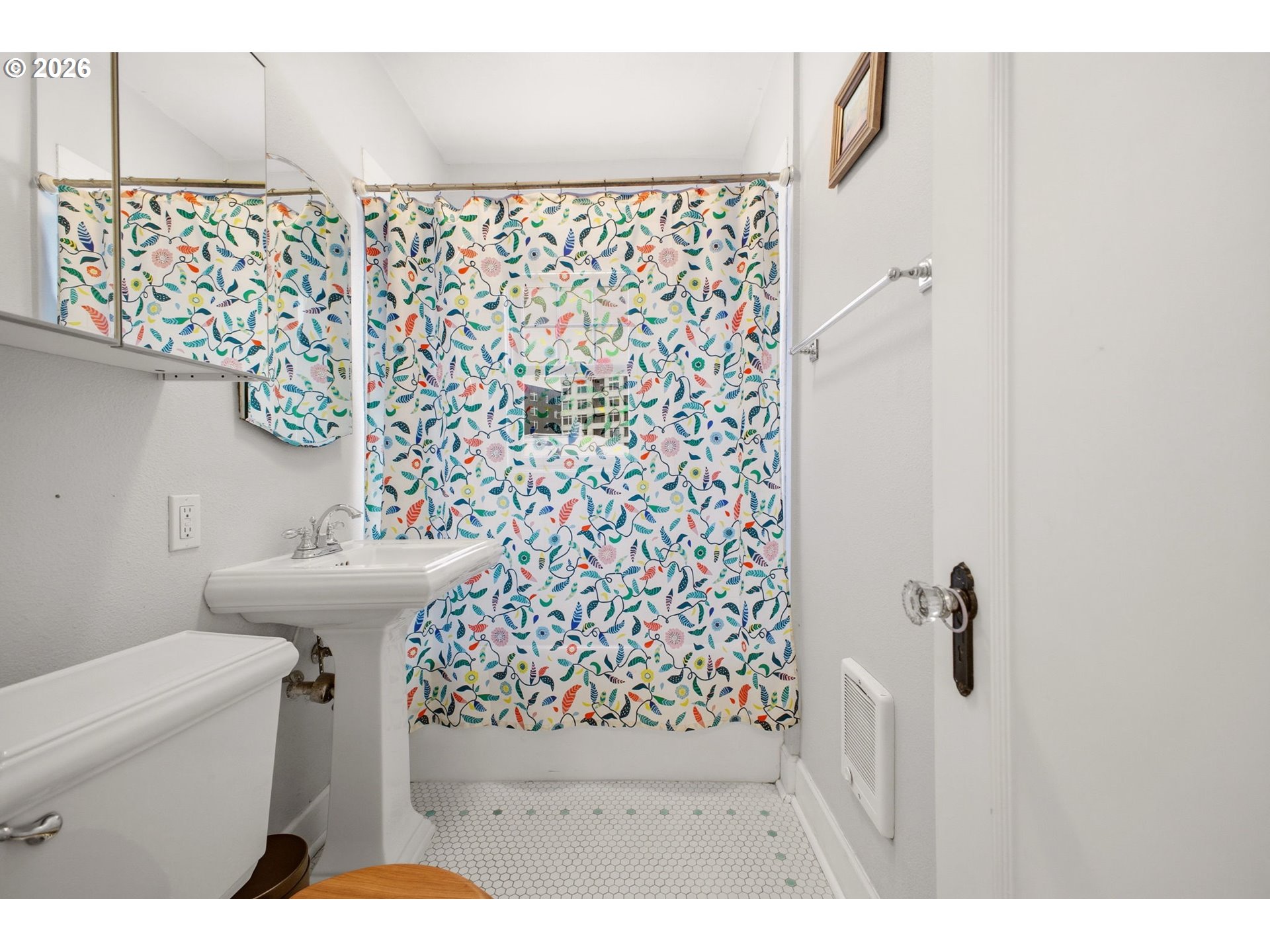 Photo #15: 679256372 Listing: Photo #15