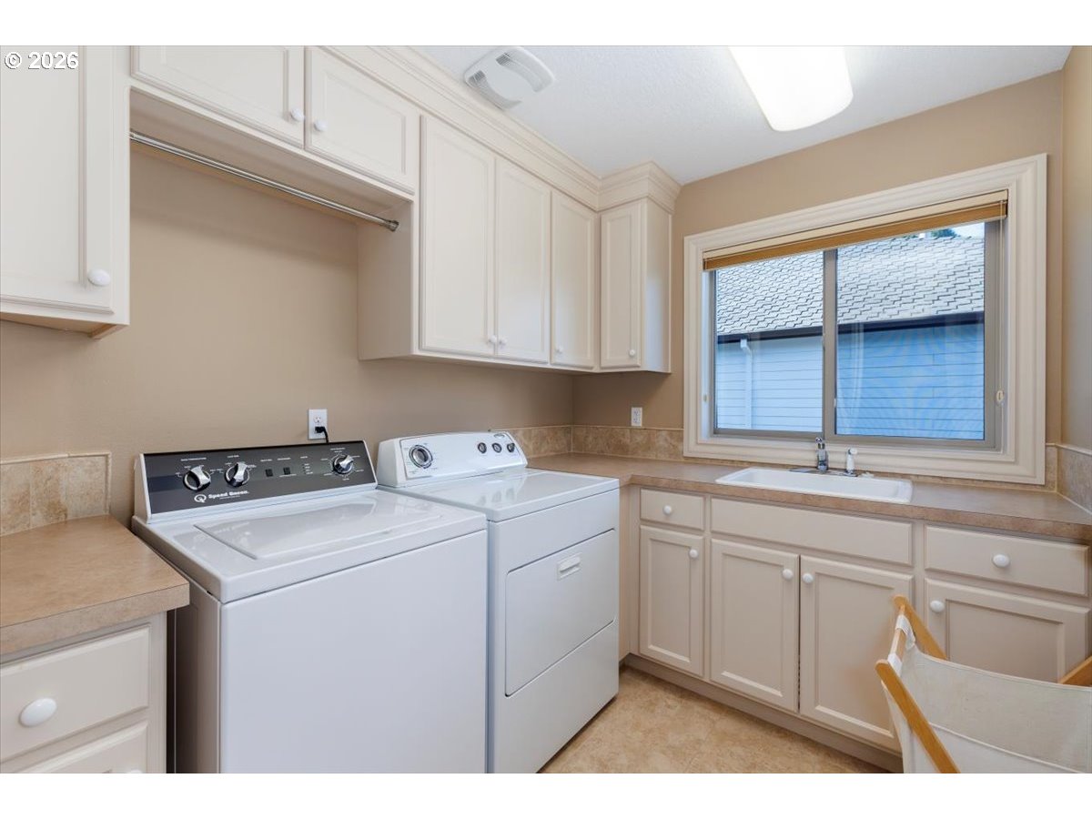 5511 FIELDSTONE CT, Lake Oswego, OR, 97035