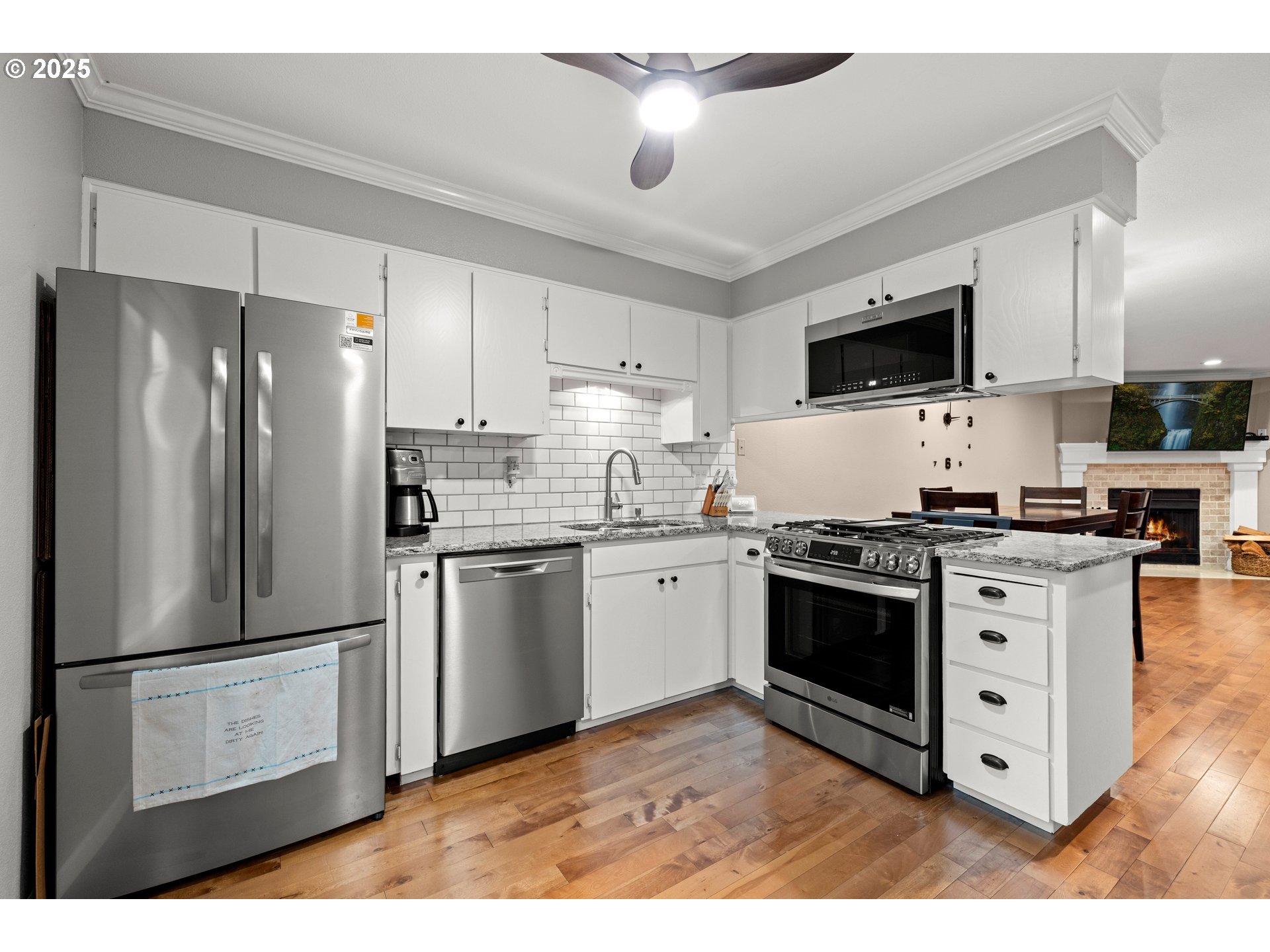 Photo #7: 680042648 Listing: Photo #7