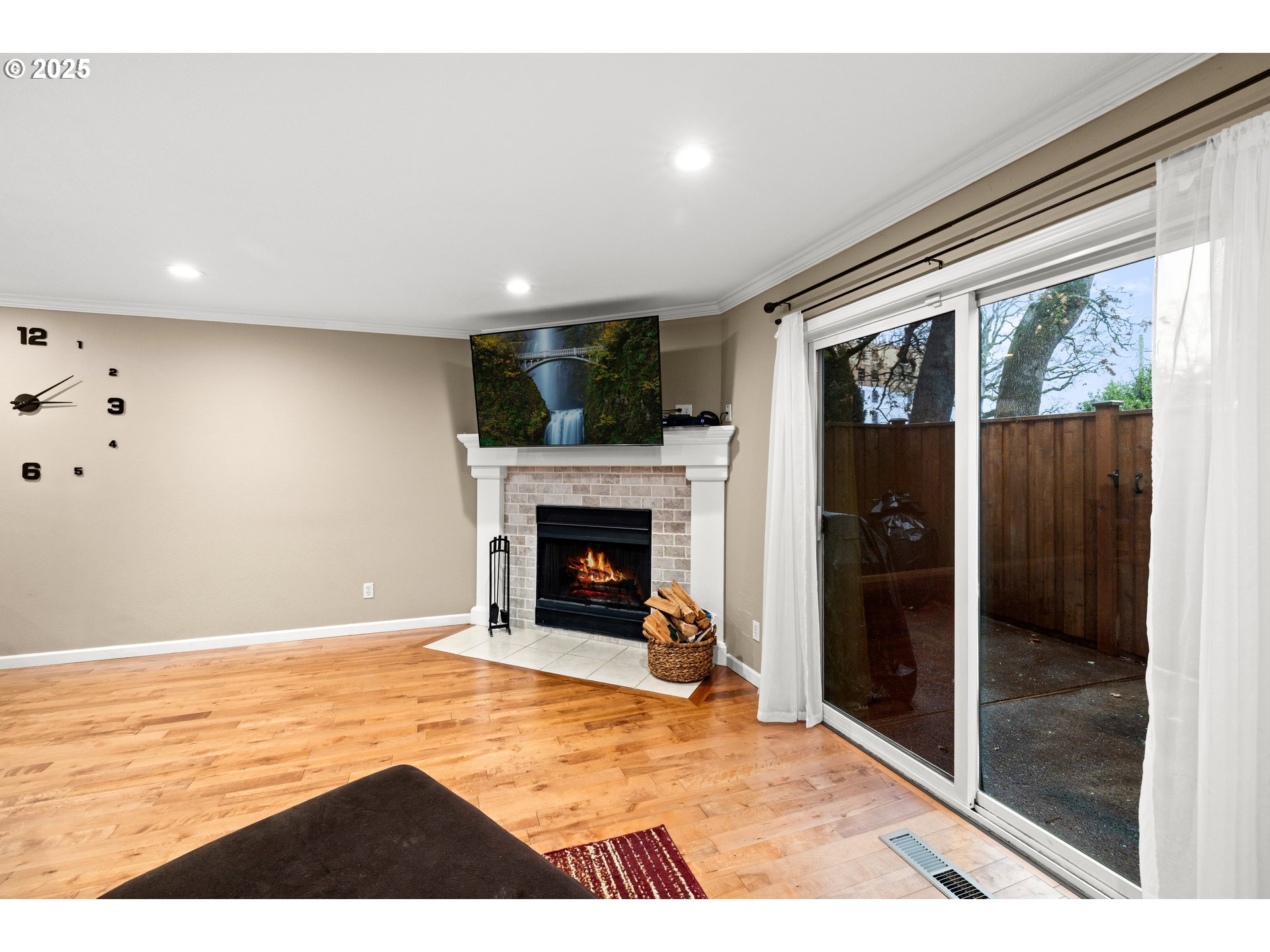 Photo #13: 680042648 Listing: Photo #13