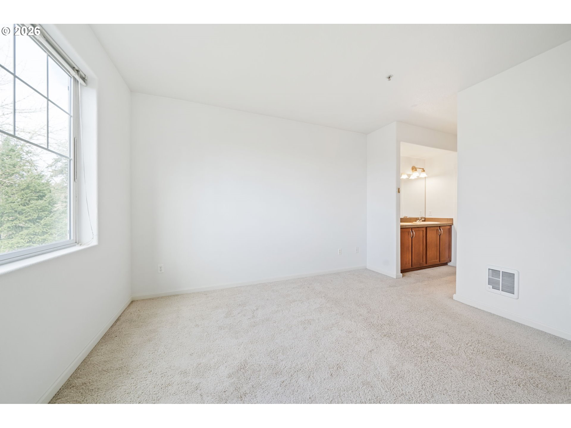 Photo #14: 680315298 Listing: Photo #14