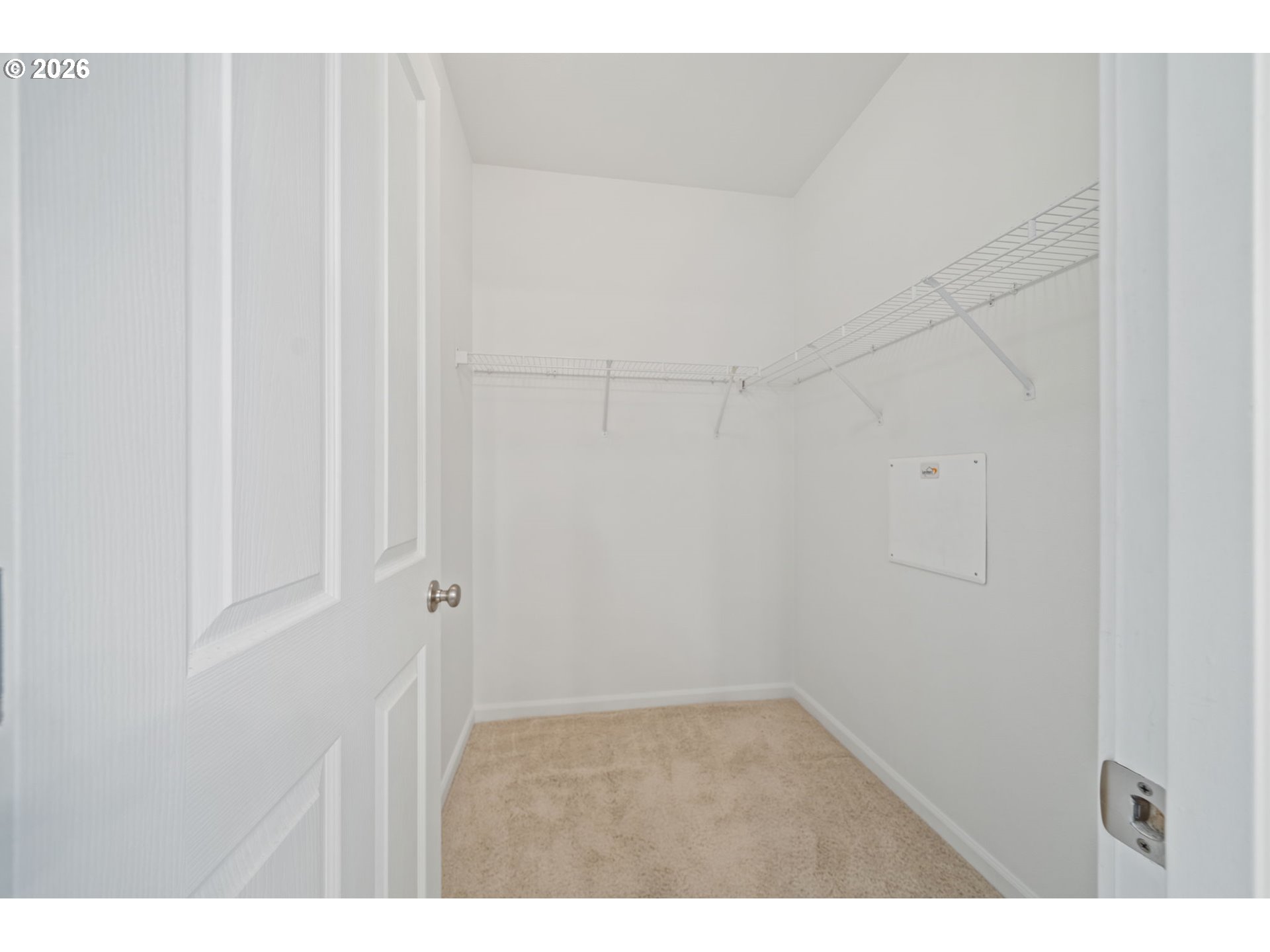 Photo #17: 680315298 Listing: Photo #17