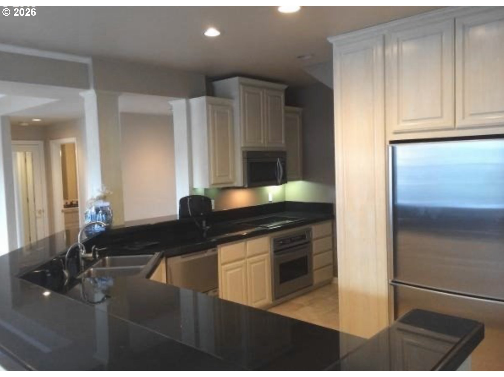 Photo #11: 680732966 Listing: Photo #11