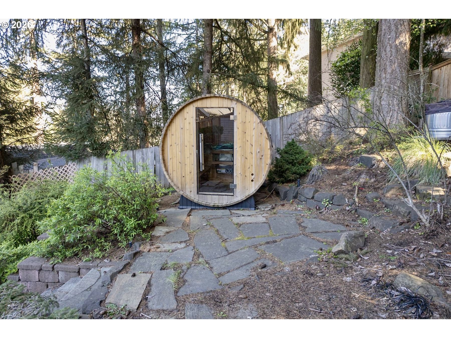 1960 W 25TH AVE, Eugene, OR, 97405