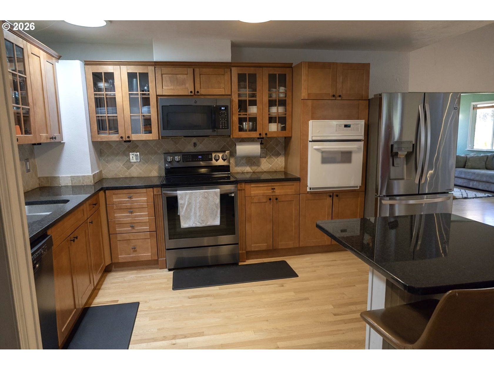 1960 W 25TH AVE, Eugene, OR, 97405