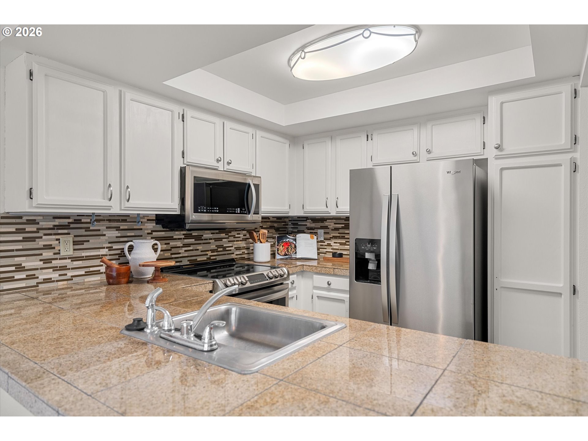 Photo #5: 681107614 Listing: Photo #5