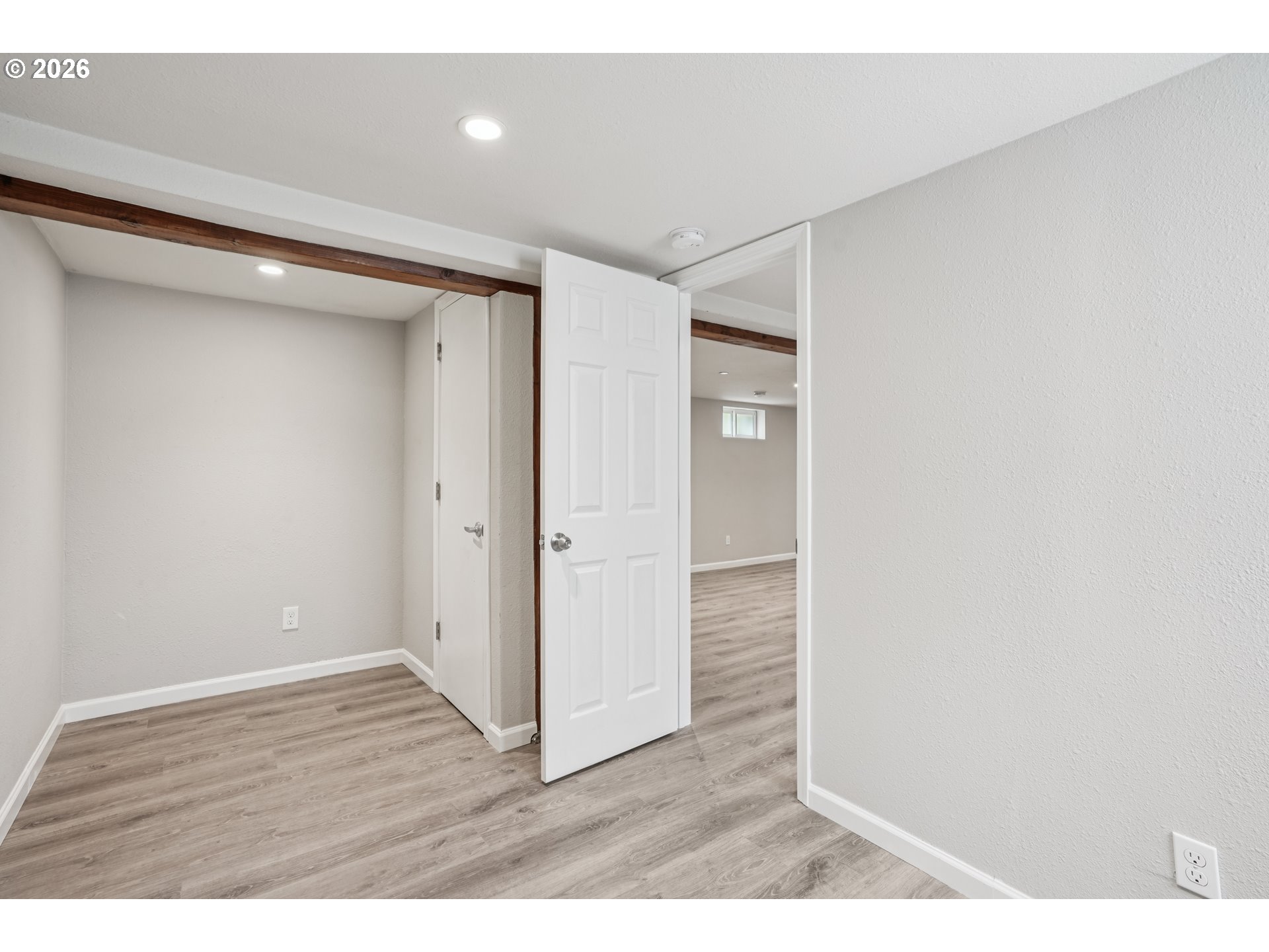 Photo #9: 681138000 Listing: Photo #9