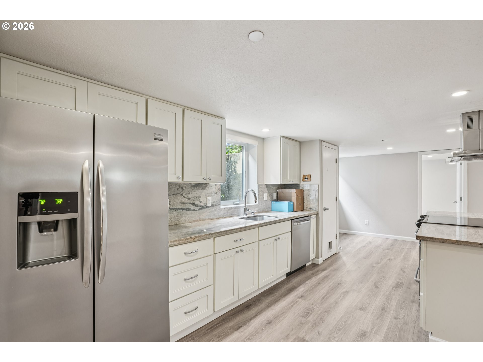 Photo #2: 681138000 Listing: Photo #2