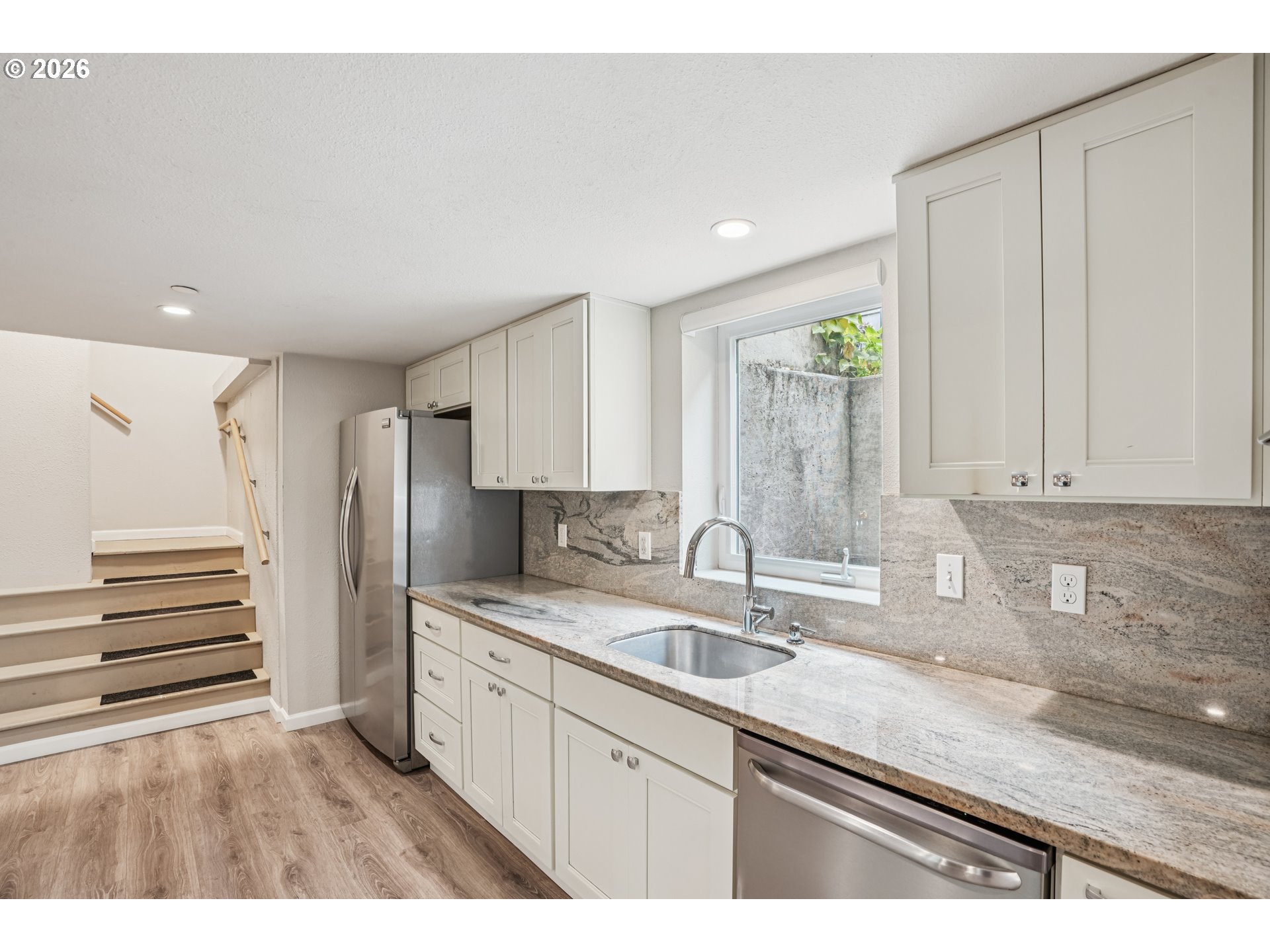 Photo #4: 681138000 Listing: Photo #4