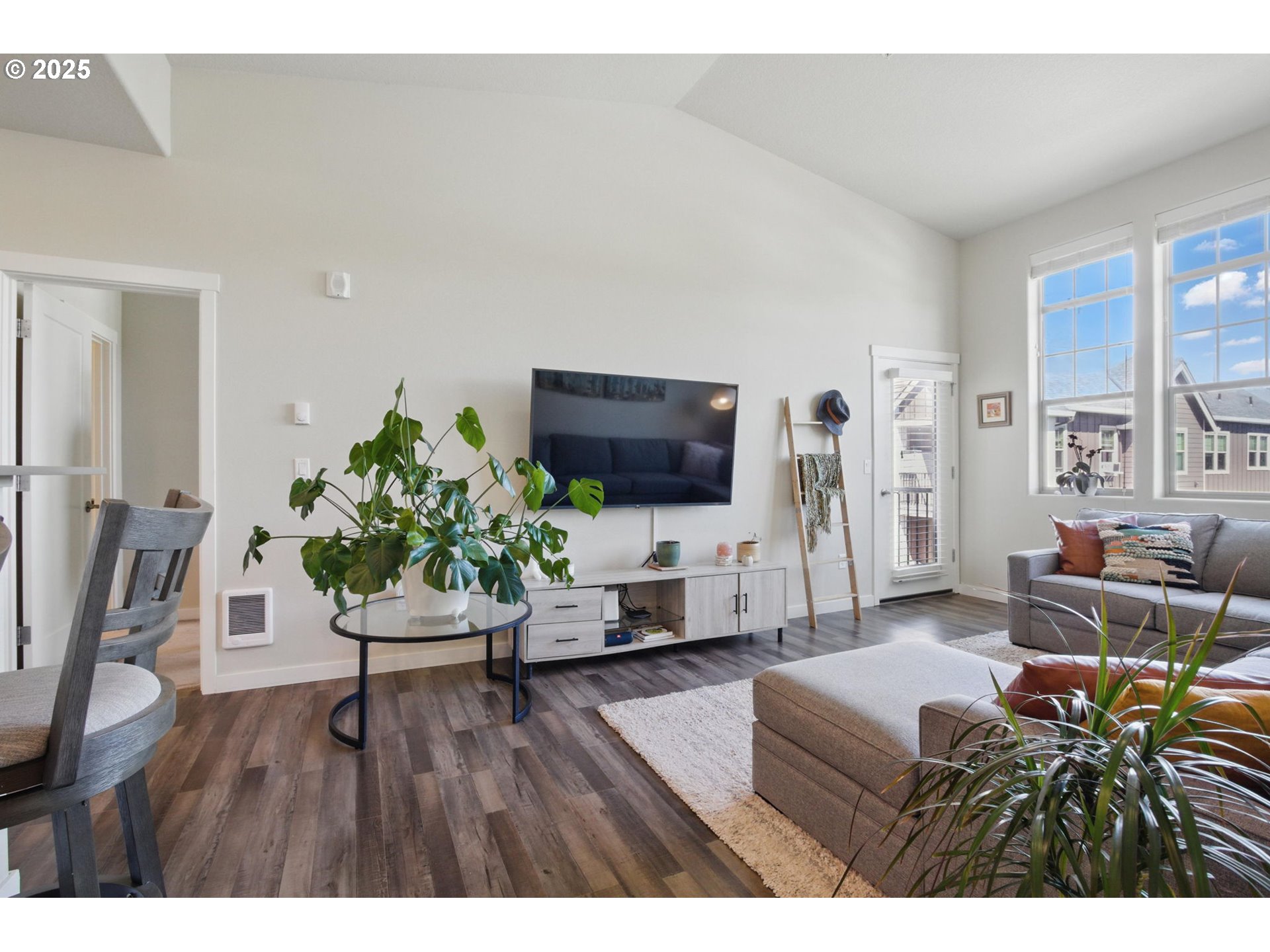 Photo #10: 681554266 Listing: Photo #10