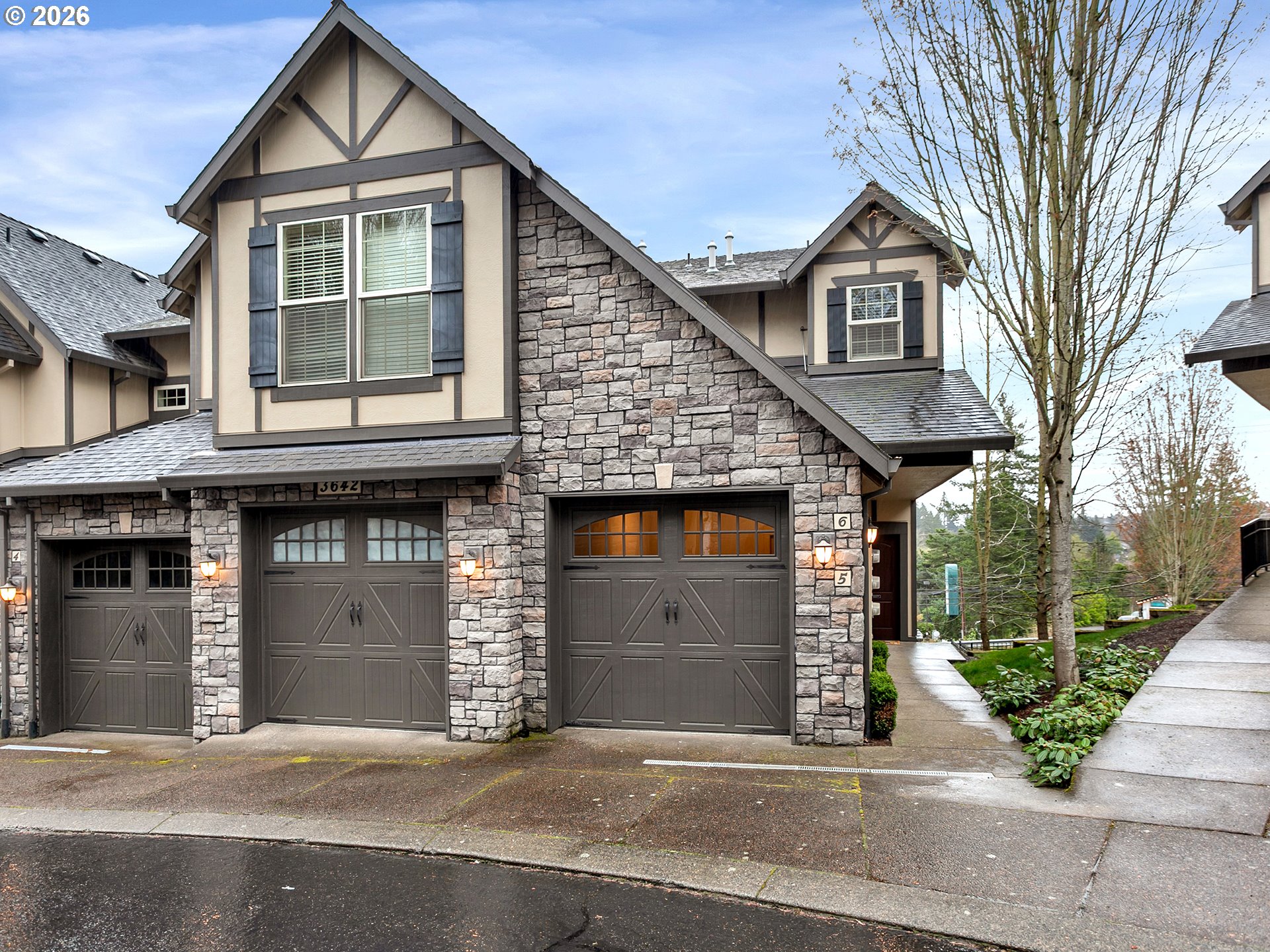 Photo #2: 681812340 Listing: Photo #2