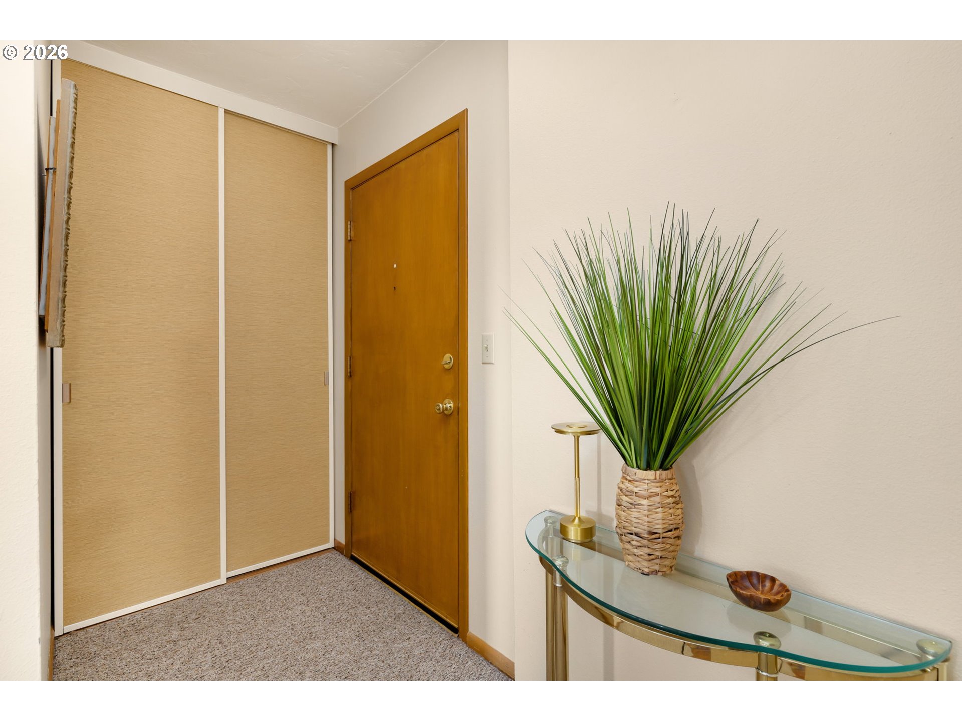 Photo #5: 682238812 Listing: Photo #5