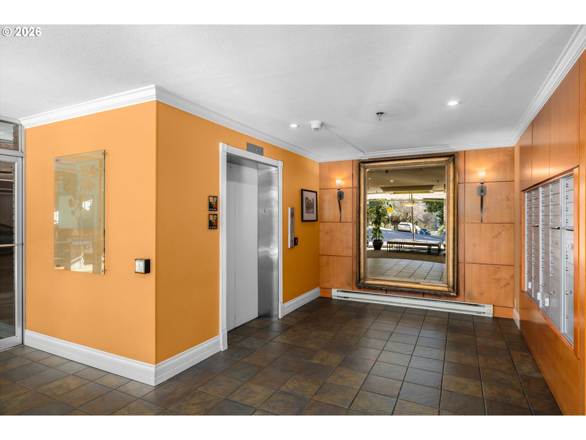 Photo #2: 682238812 Listing: Photo #2