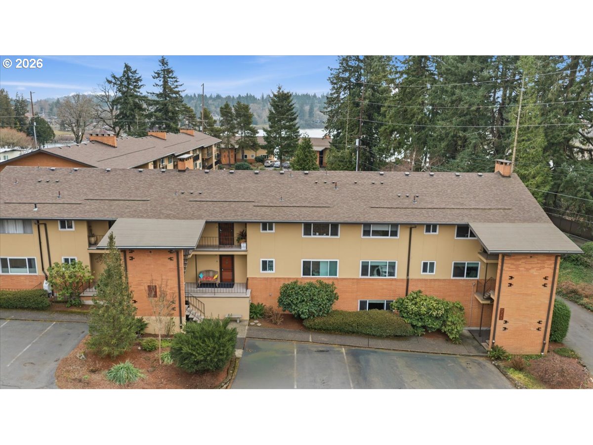 Photo #2: 682612388 Listing: Photo #2