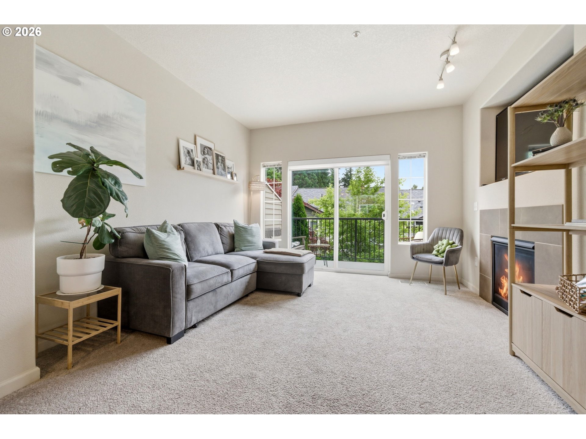 Photo #7: 682668336 Listing: Photo #7