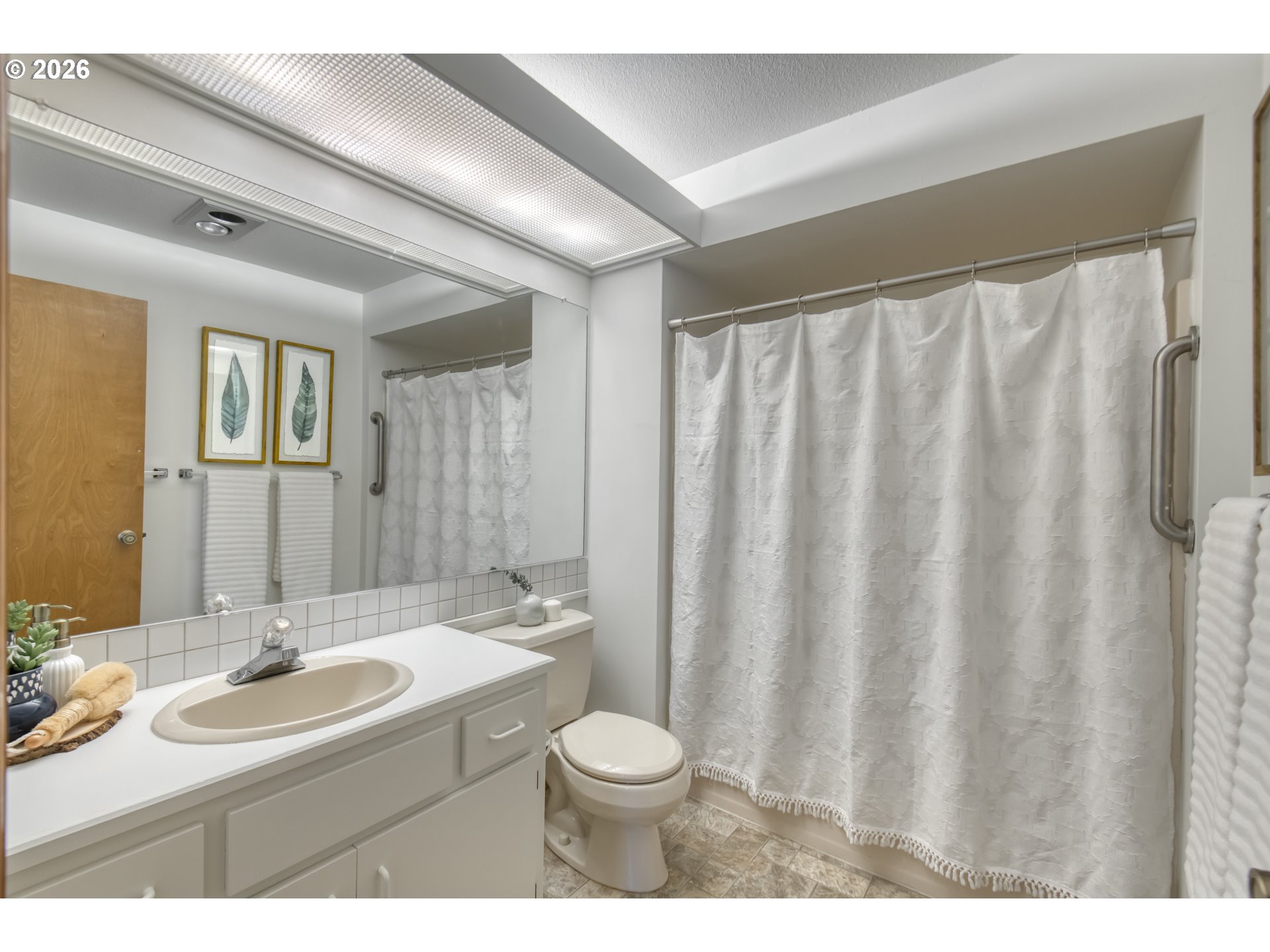 Photo #32: 682670955 Listing: Photo #32