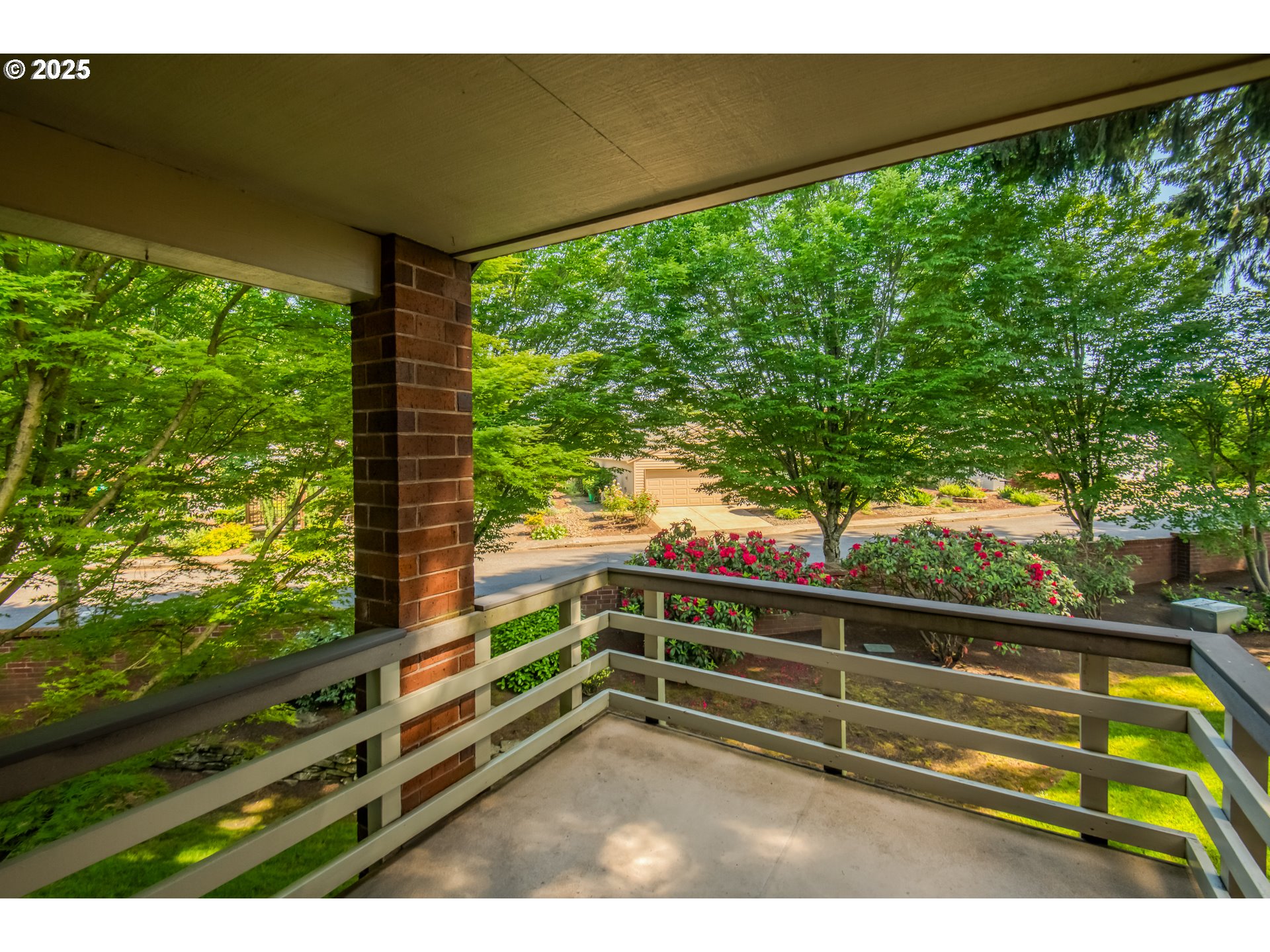 Photo #3: 682670955 Listing: Photo #3