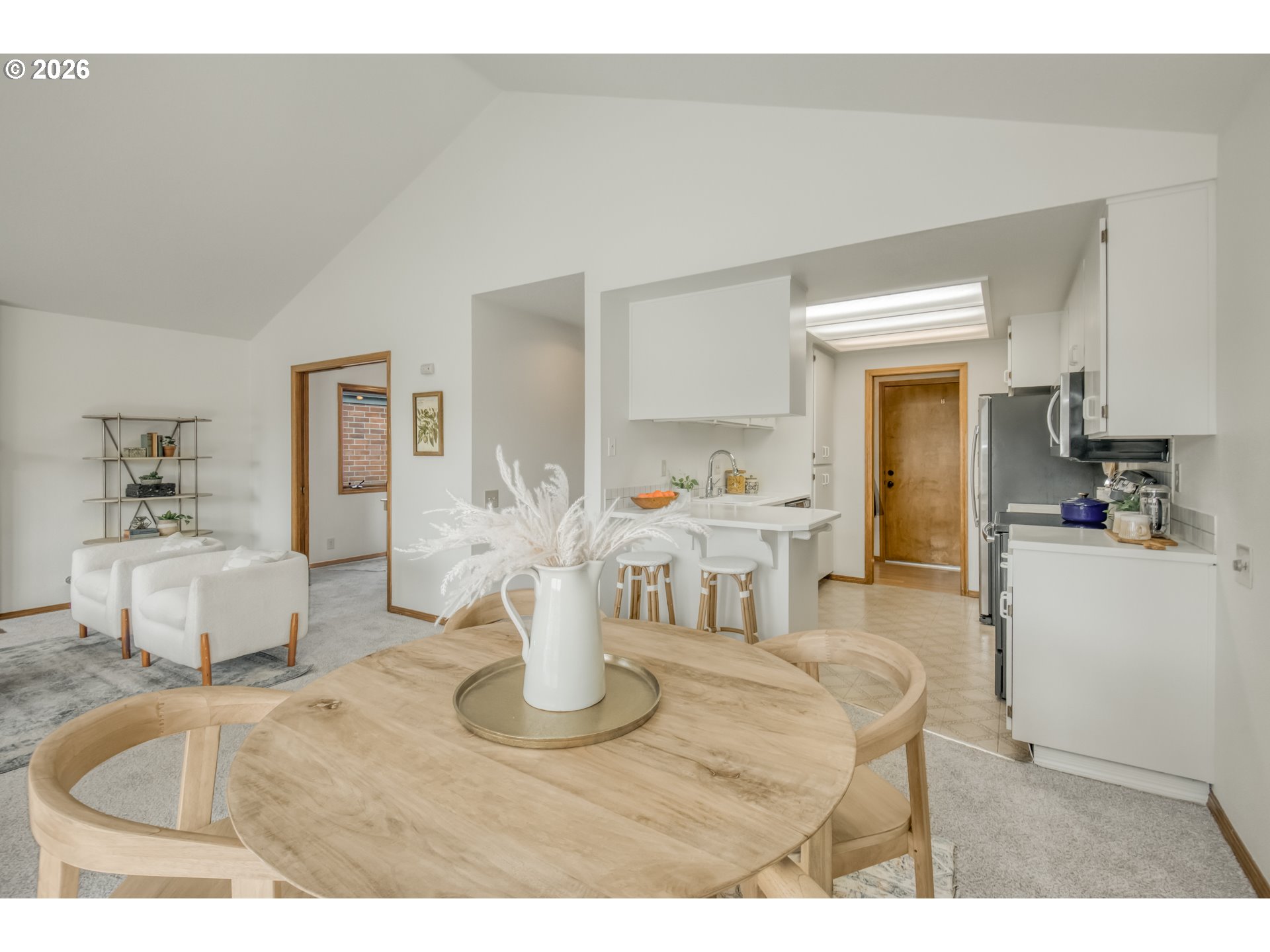 Photo #22: 682670955 Listing: Photo #22