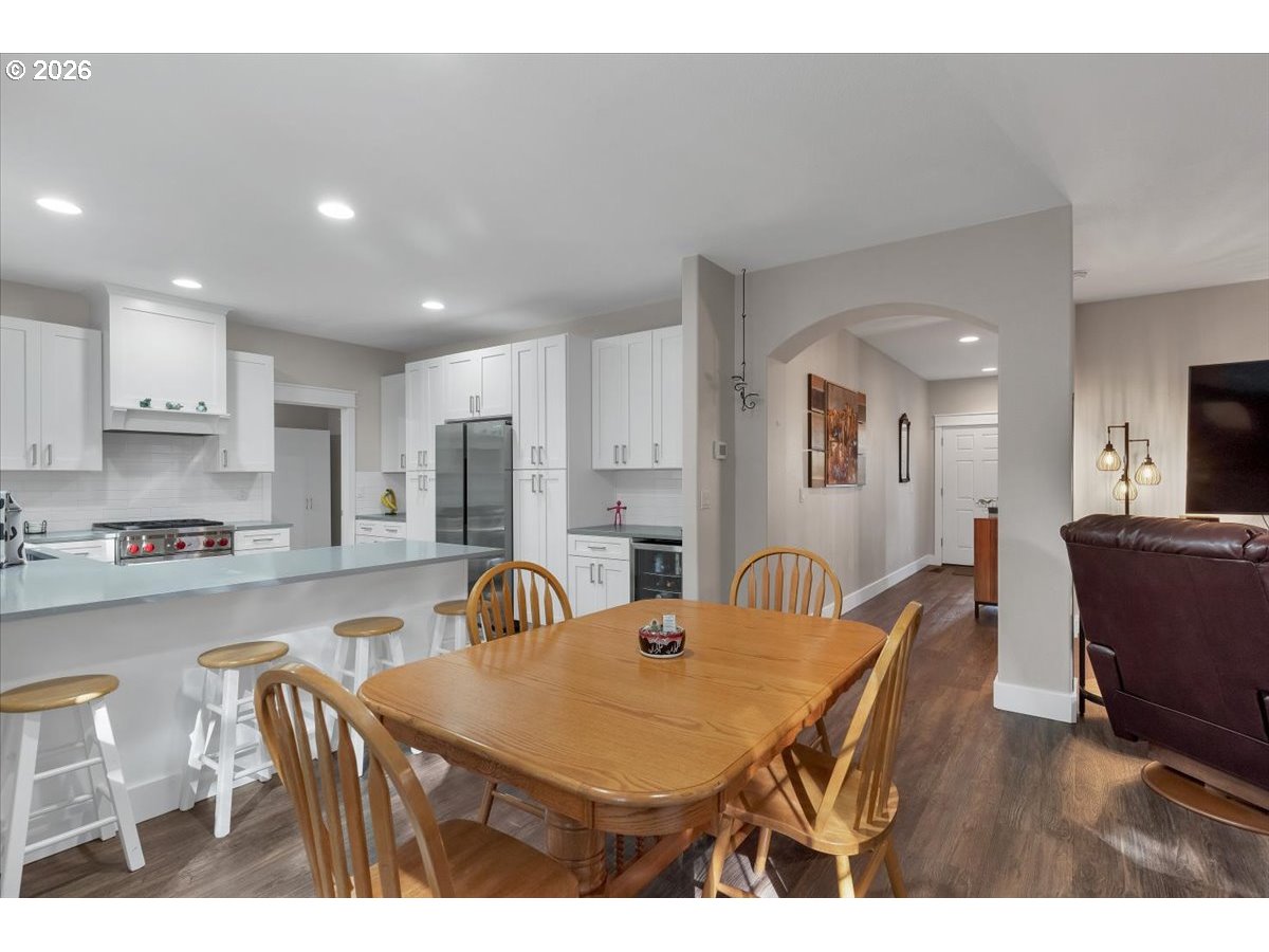 1155 LITTLE JOHN LOOP, Salem, OR, 97304