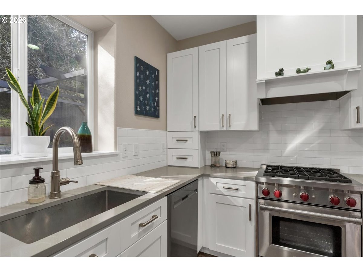 1155 LITTLE JOHN LOOP, Salem, OR, 97304