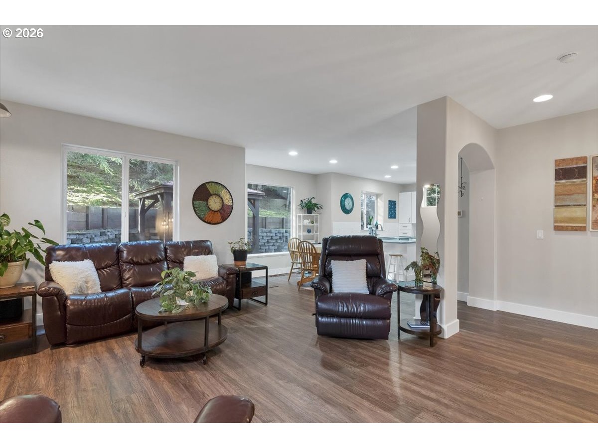 1155 LITTLE JOHN LOOP, Salem, OR, 97304
