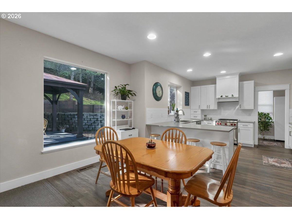 1155 LITTLE JOHN LOOP, Salem, OR, 97304