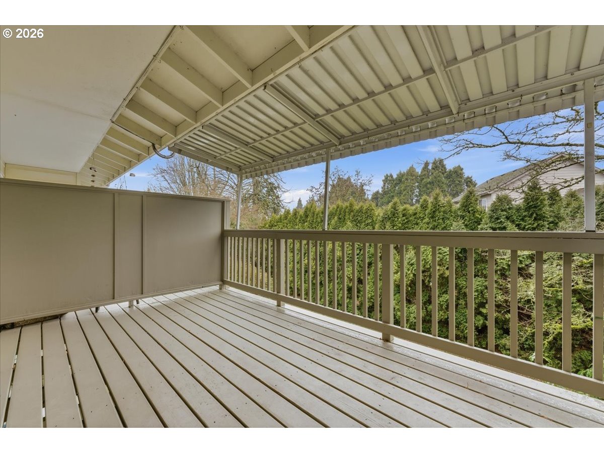 Photo #8: 684174717 Listing: Photo #8