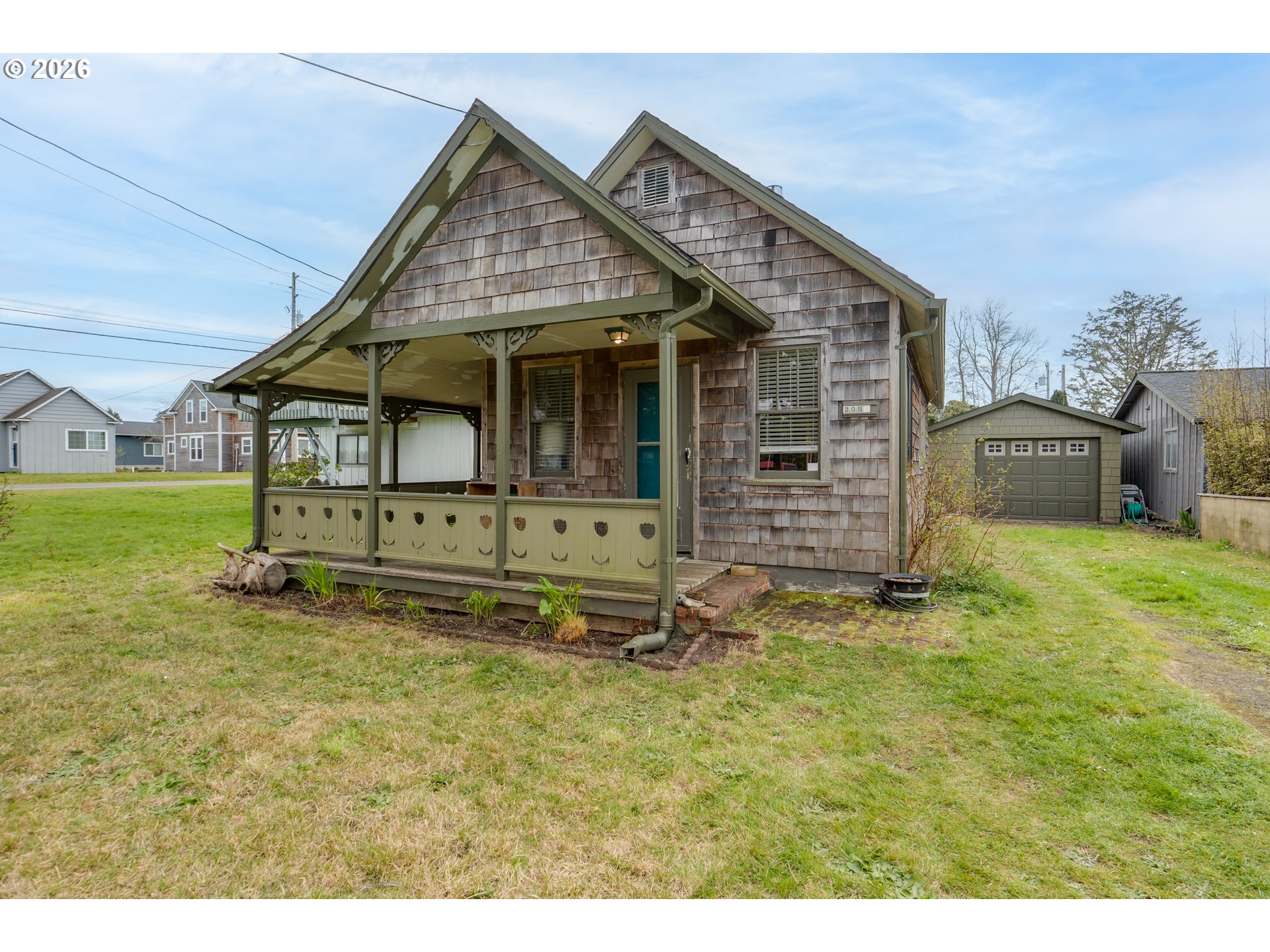 209 NE 5TH ST, Long Beach, WA, 98631