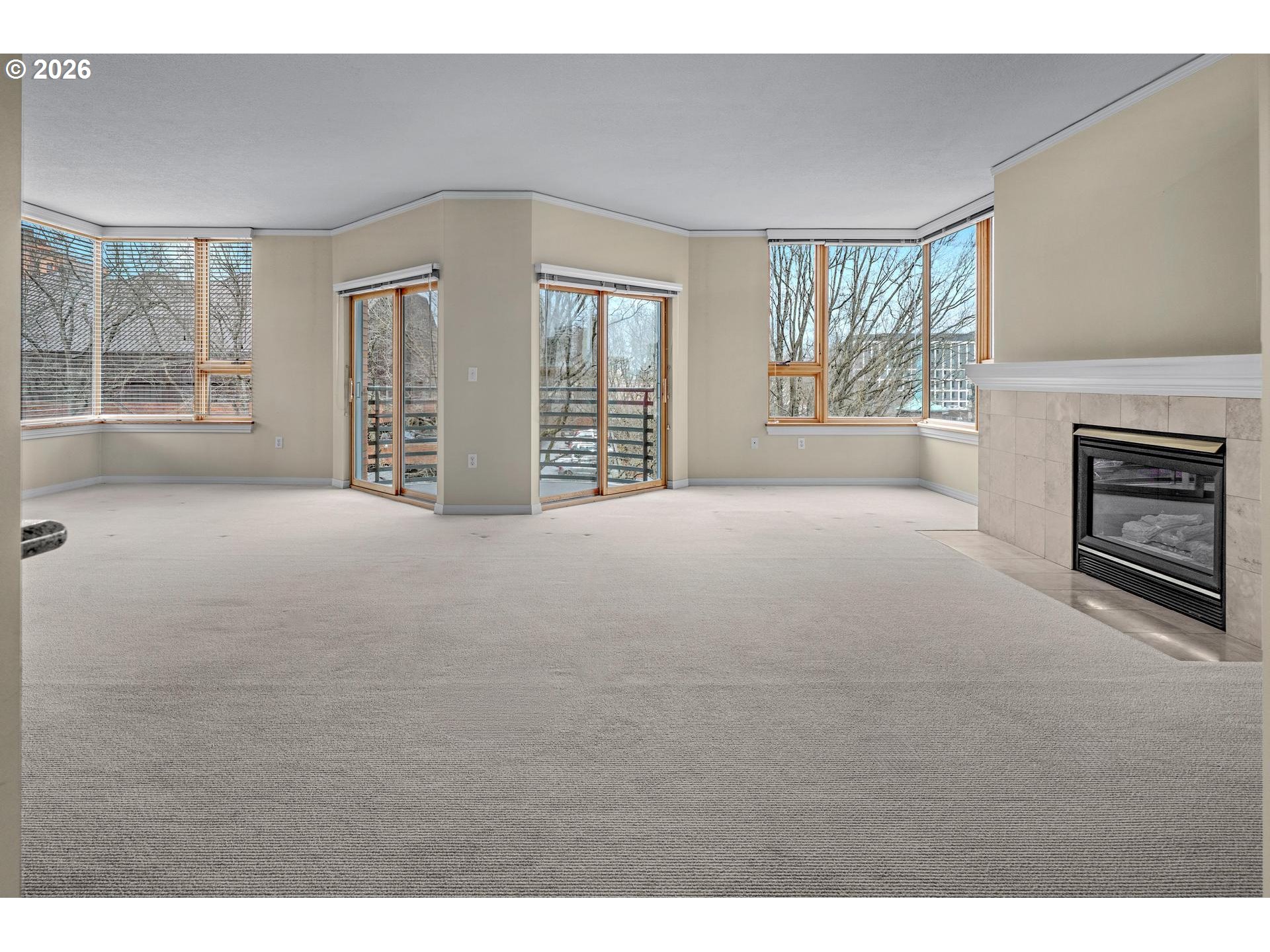 Photo #1: 684293017 Listing: Photo #1