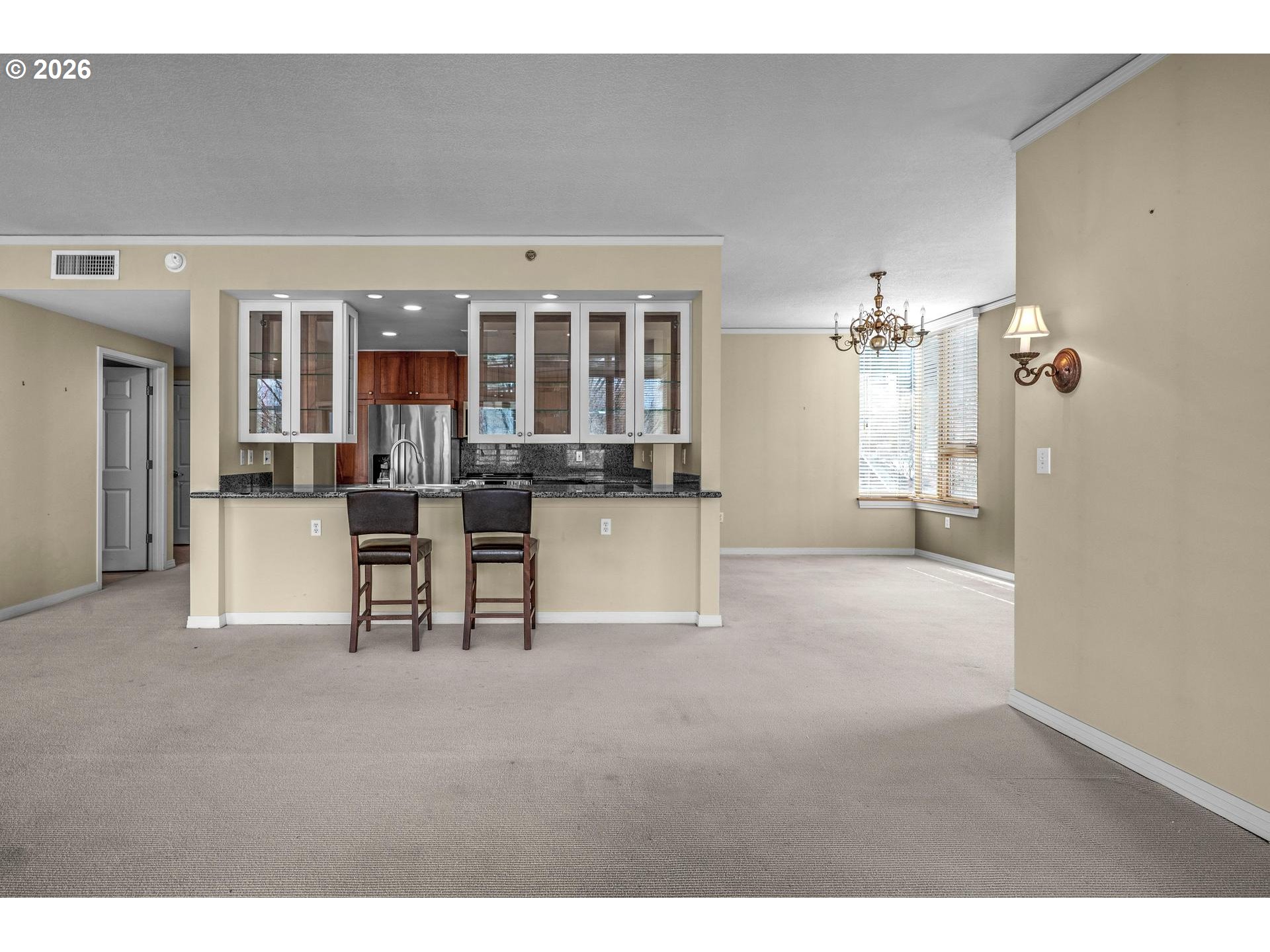 Photo #8: 684293017 Listing: Photo #8