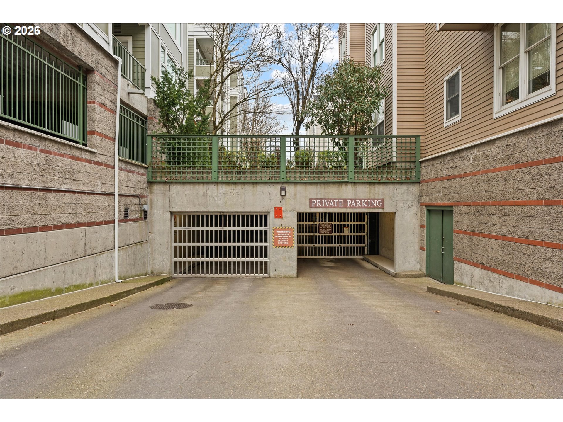 Photo #13: 685016302 Listing: Photo #13