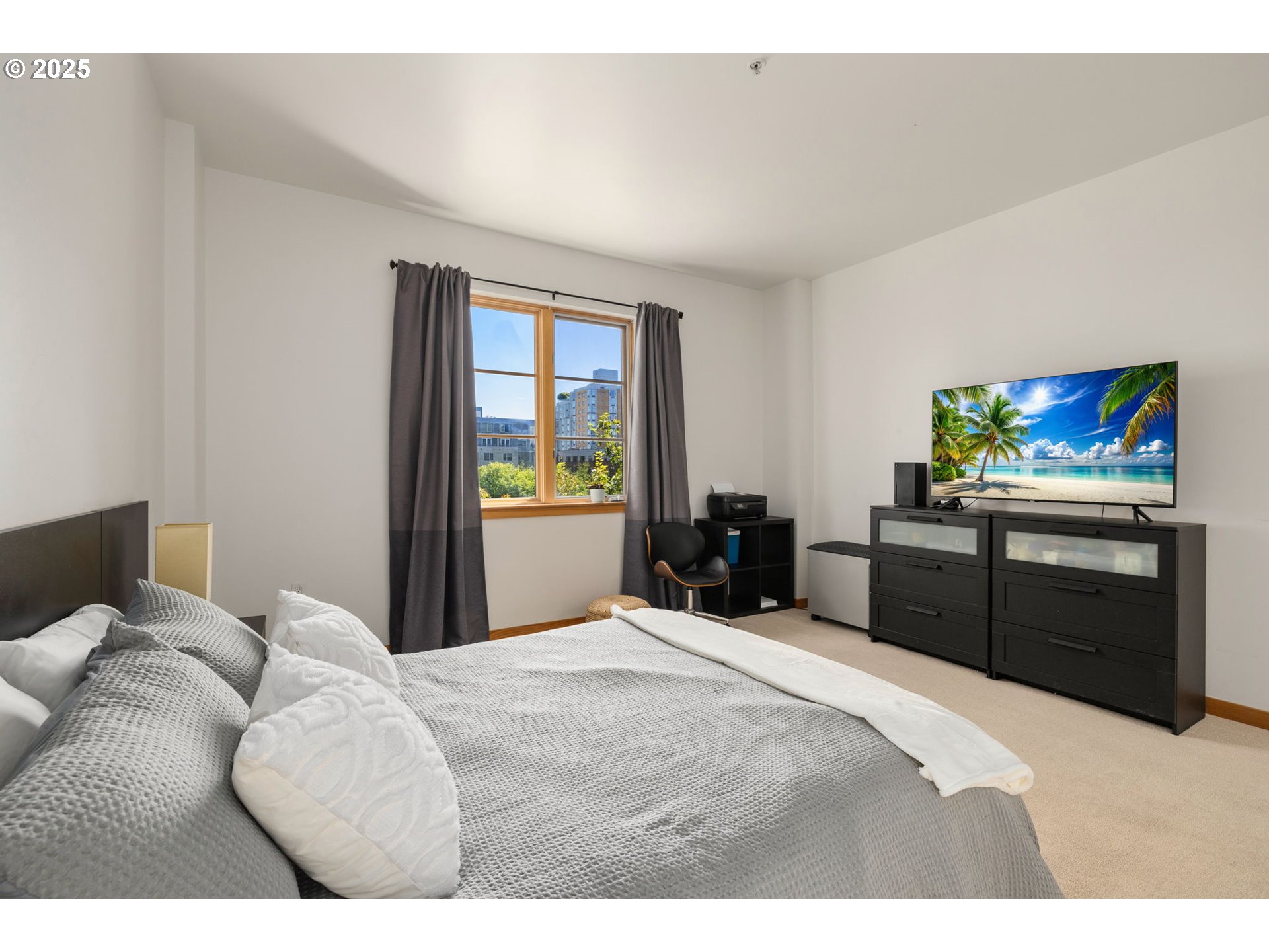 Photo #16: 686489356 Listing: Photo #16