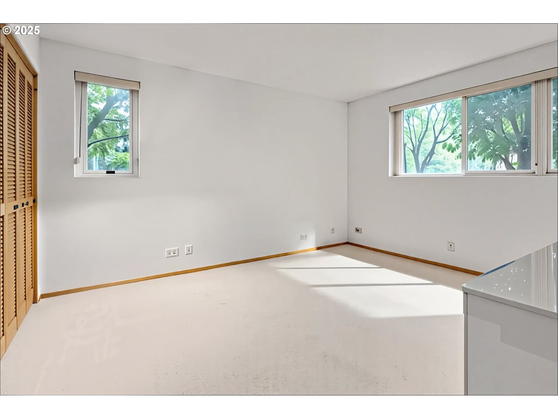 Photo #27: 686984077 Listing: Photo #27